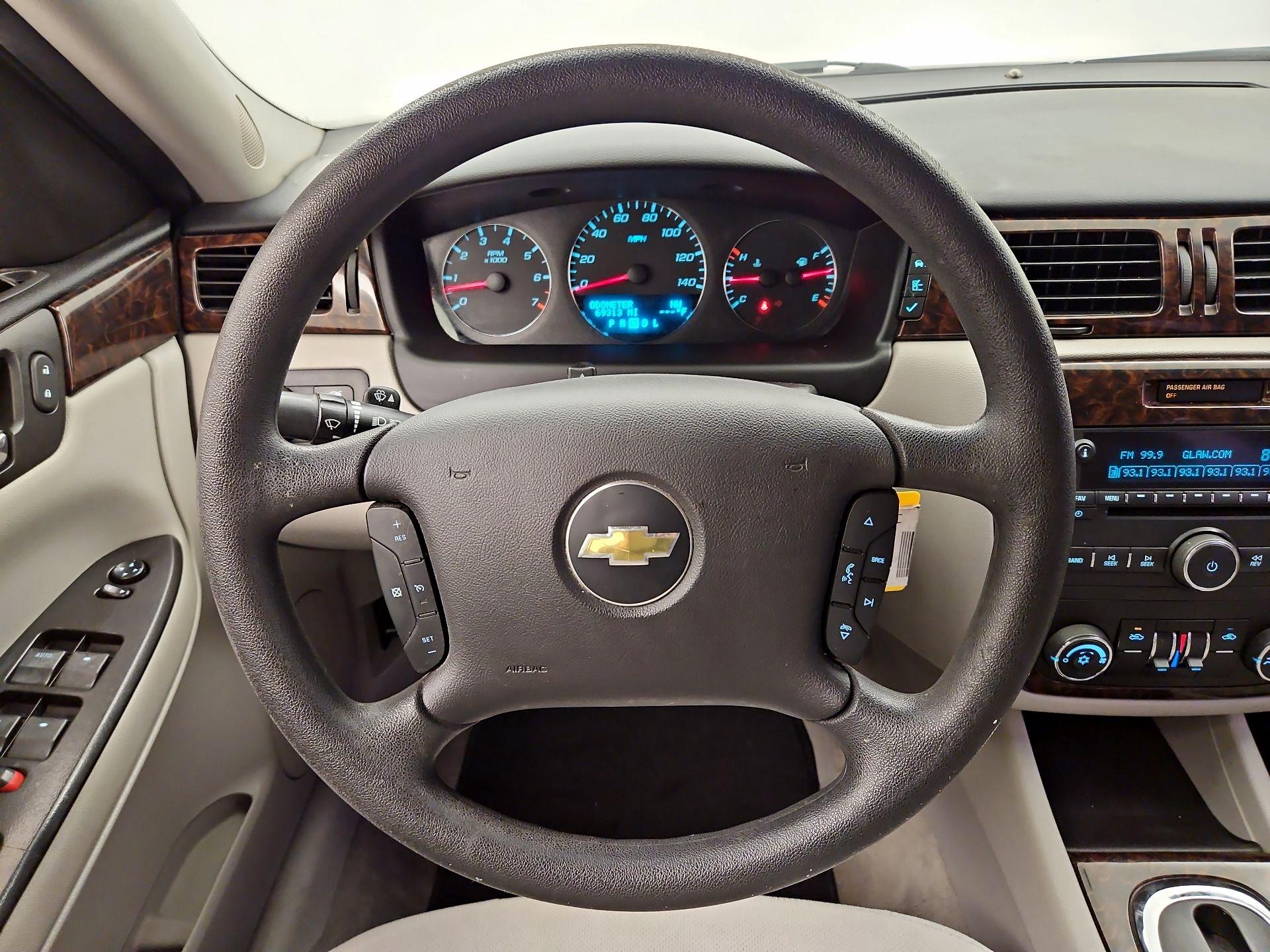 Thumbnail: 2015 Chevrolet Impala - 10