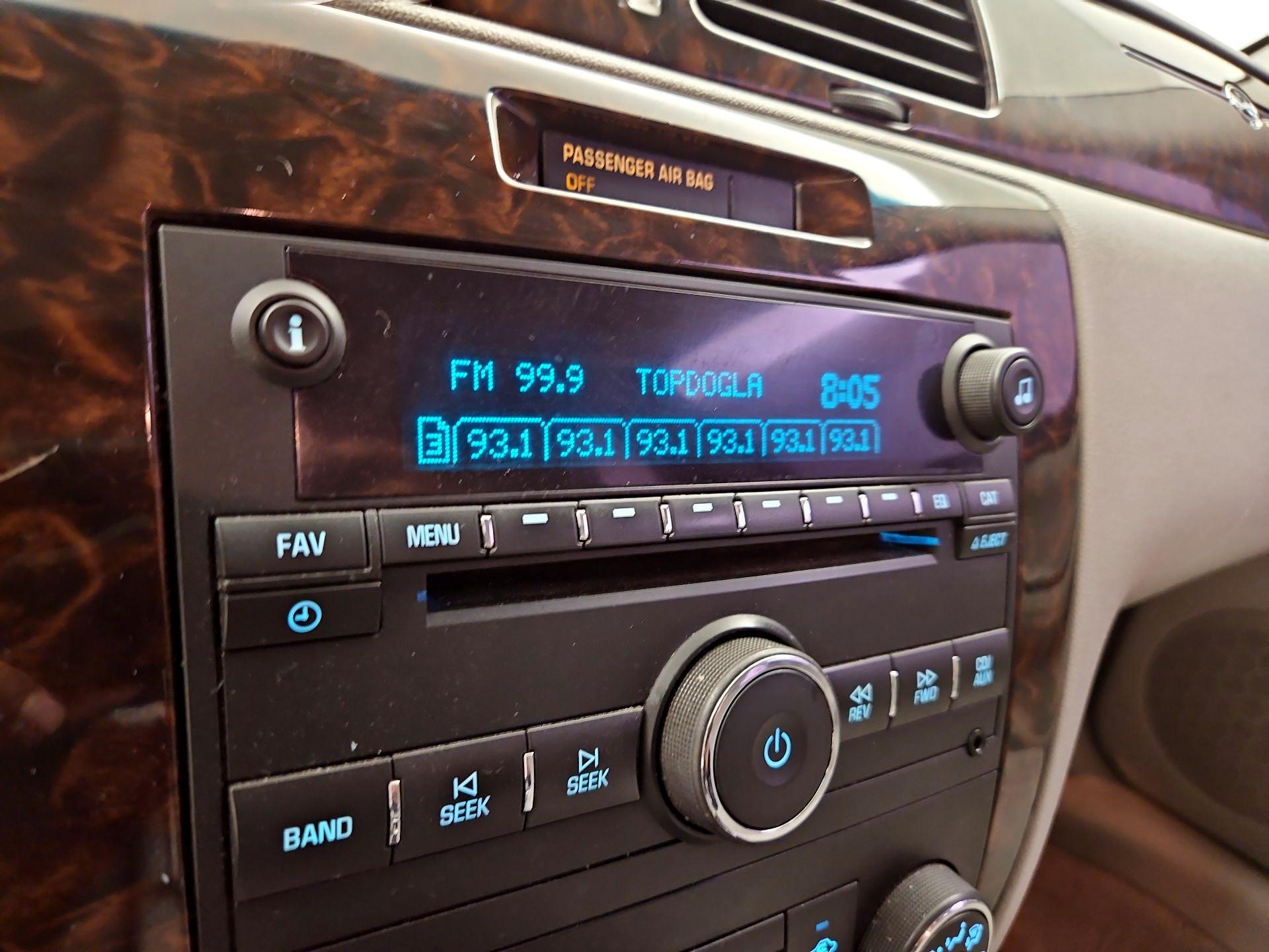 Thumbnail: 2015 Chevrolet Impala - 14