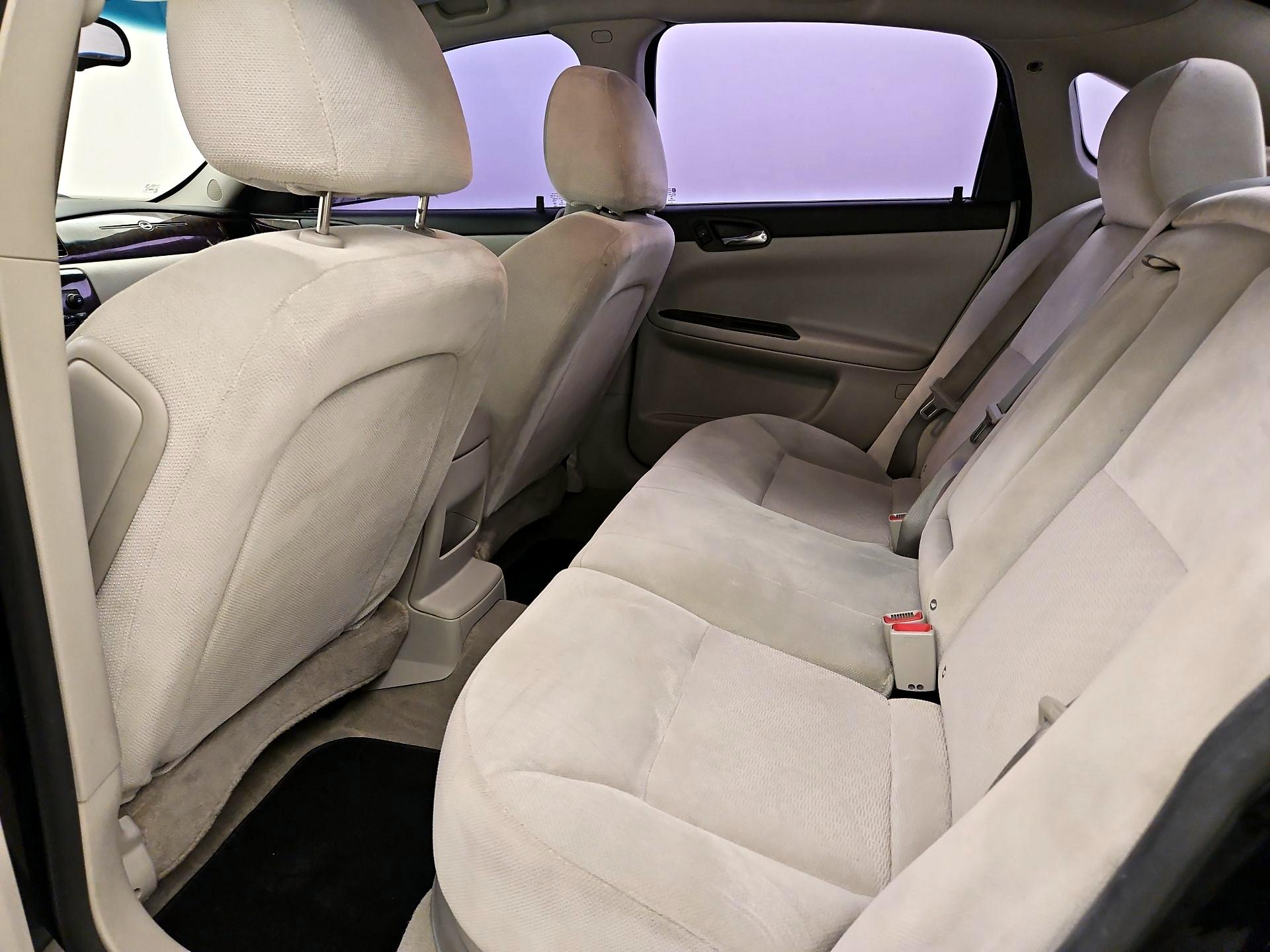 Thumbnail: 2015 Chevrolet Impala - 18