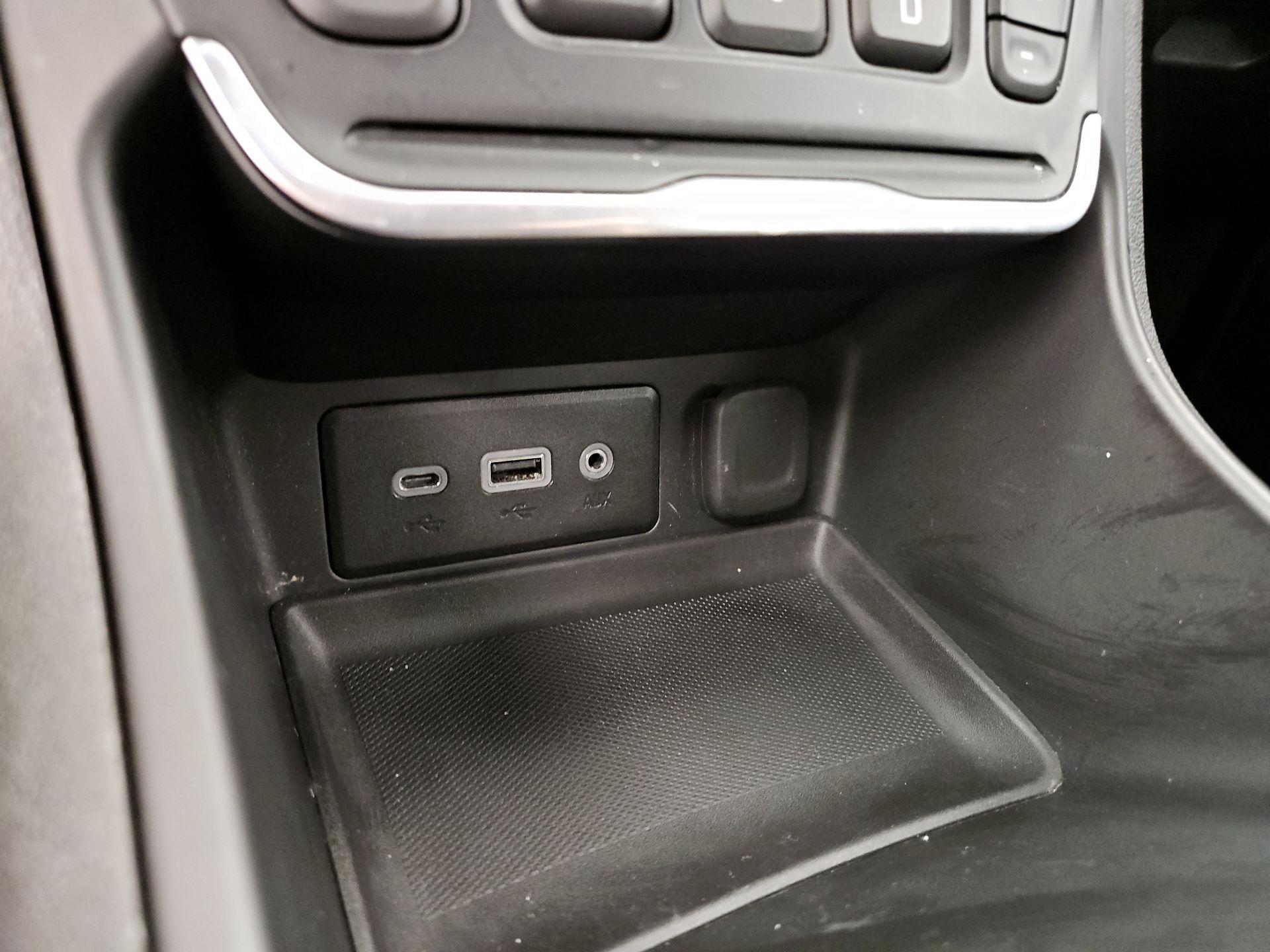 Thumbnail: 2020 GMC Terrain - 18