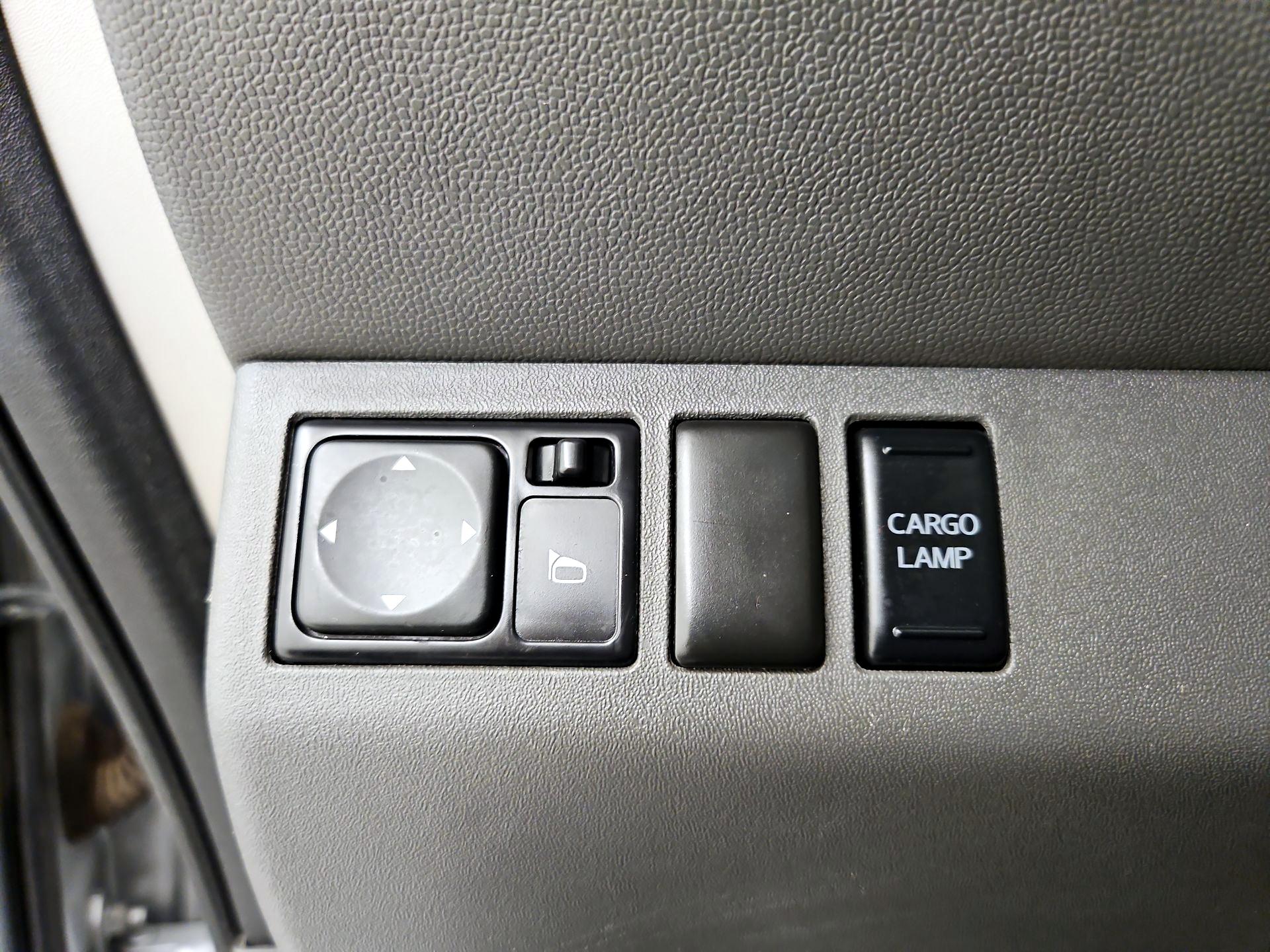 Thumbnail: 2015 Nissan Frontier - 13