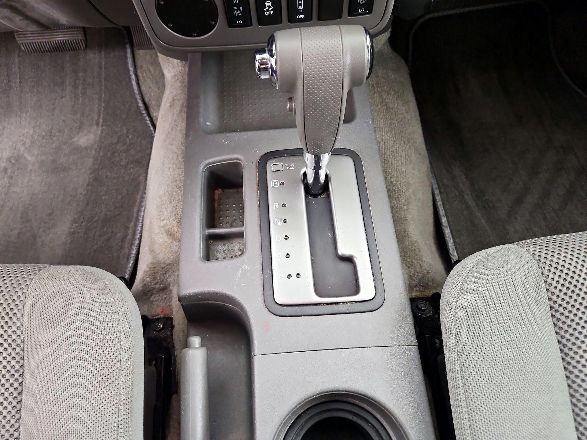 Thumbnail: 2015 Nissan Frontier - 17