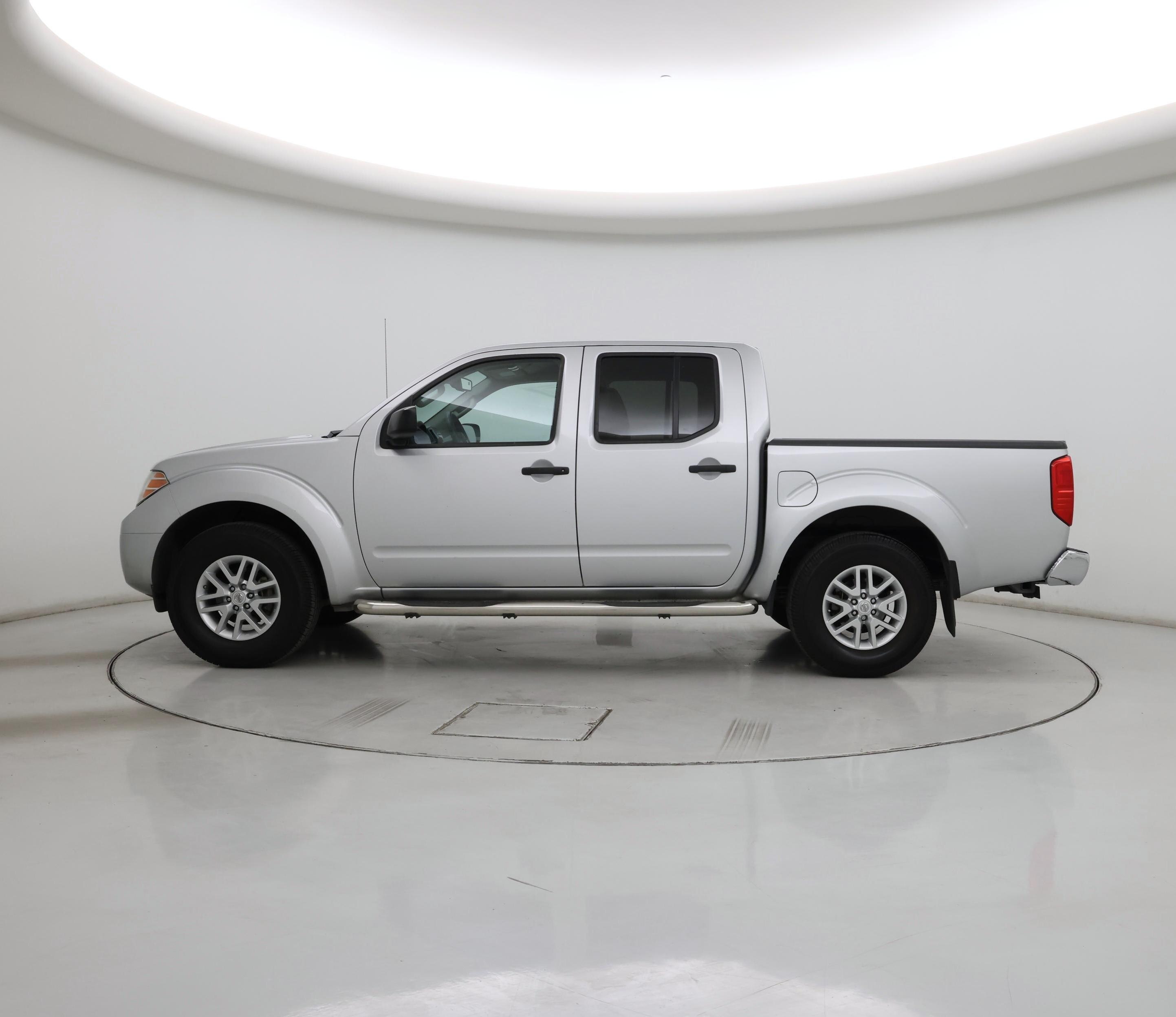 Thumbnail: 2015 Nissan Frontier - 3