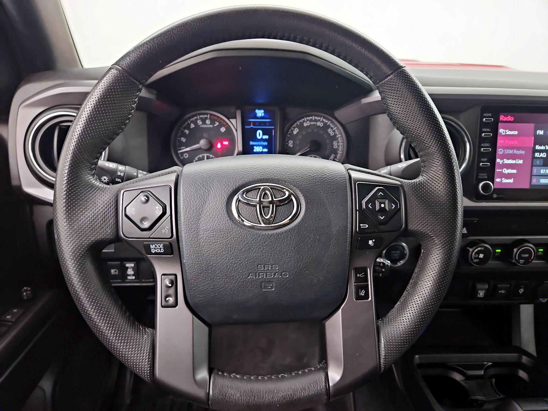 Thumbnail: 2020 Toyota Tacoma - 10