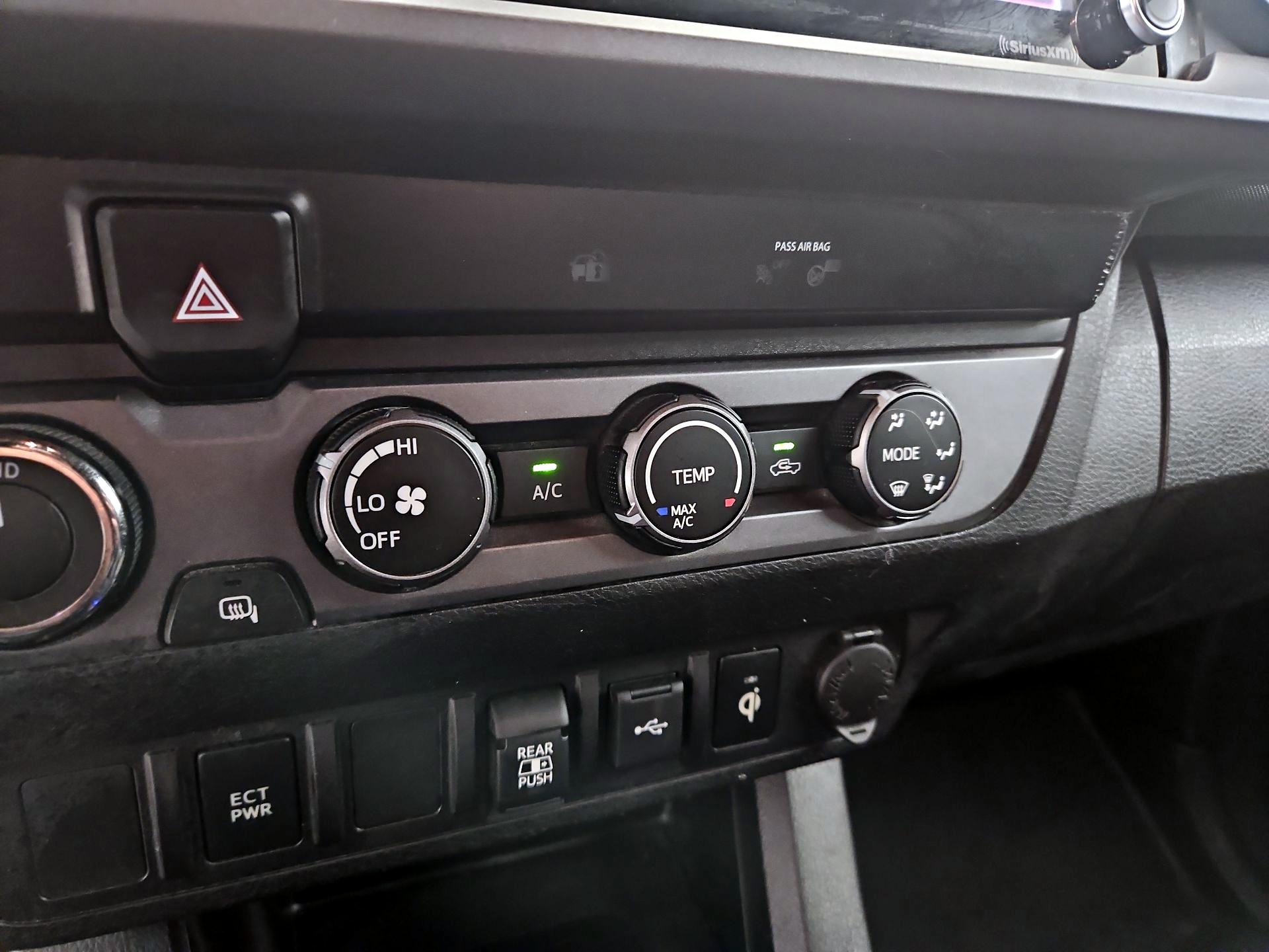 Thumbnail: 2020 Toyota Tacoma - 16