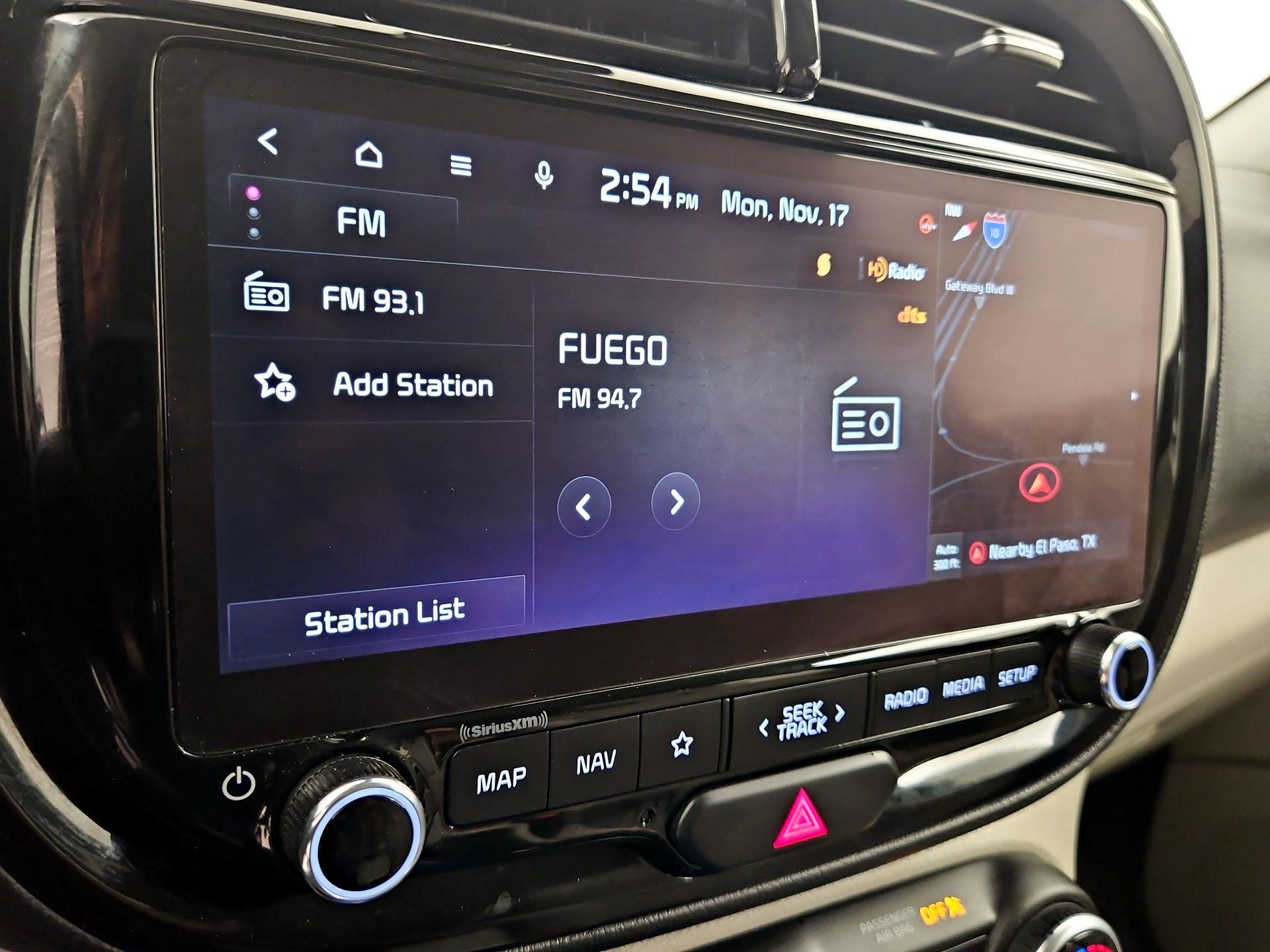 Thumbnail: 2023 Kia Soul - 16