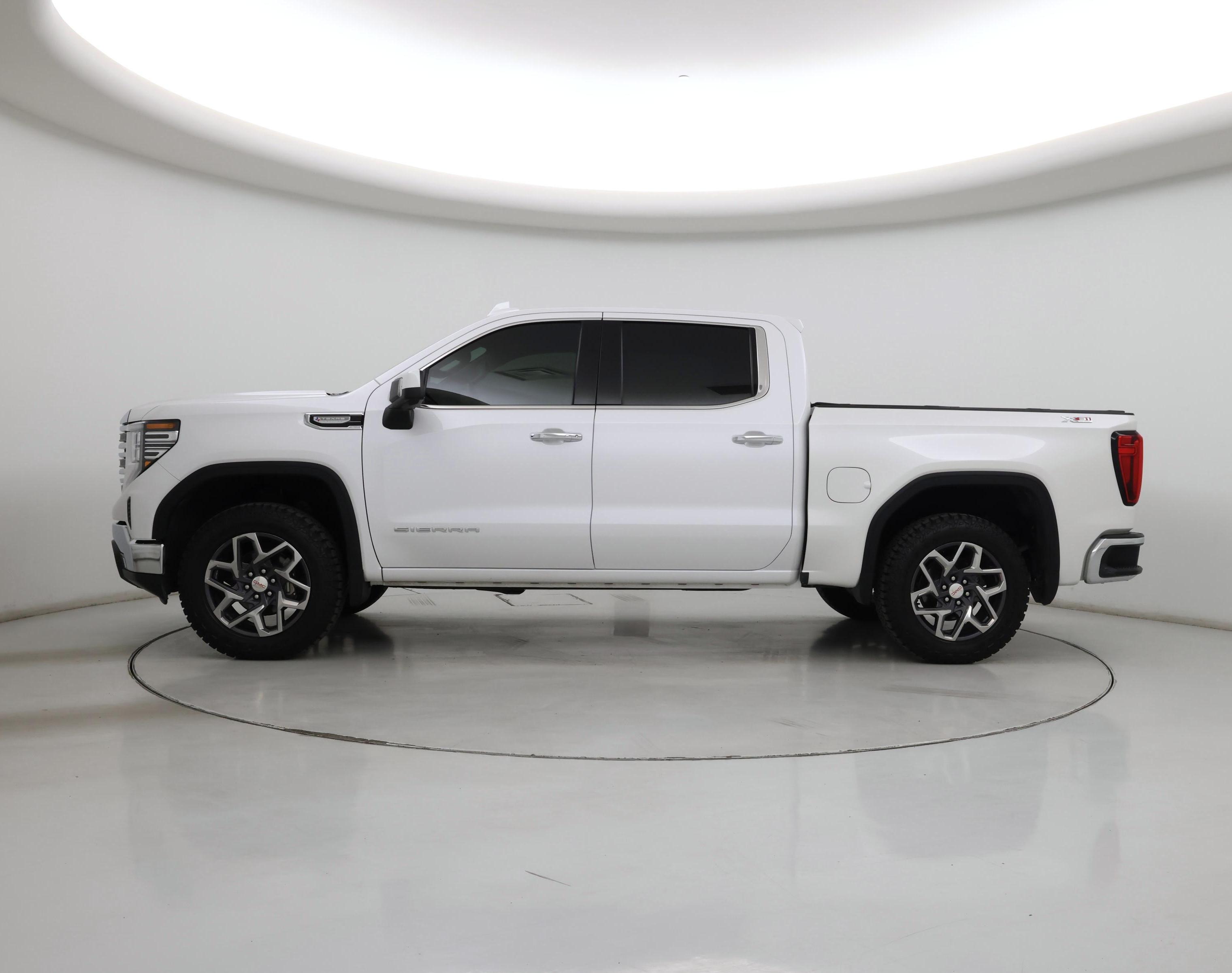 Thumbnail: 2023 GMC Sierra 1500 - 3