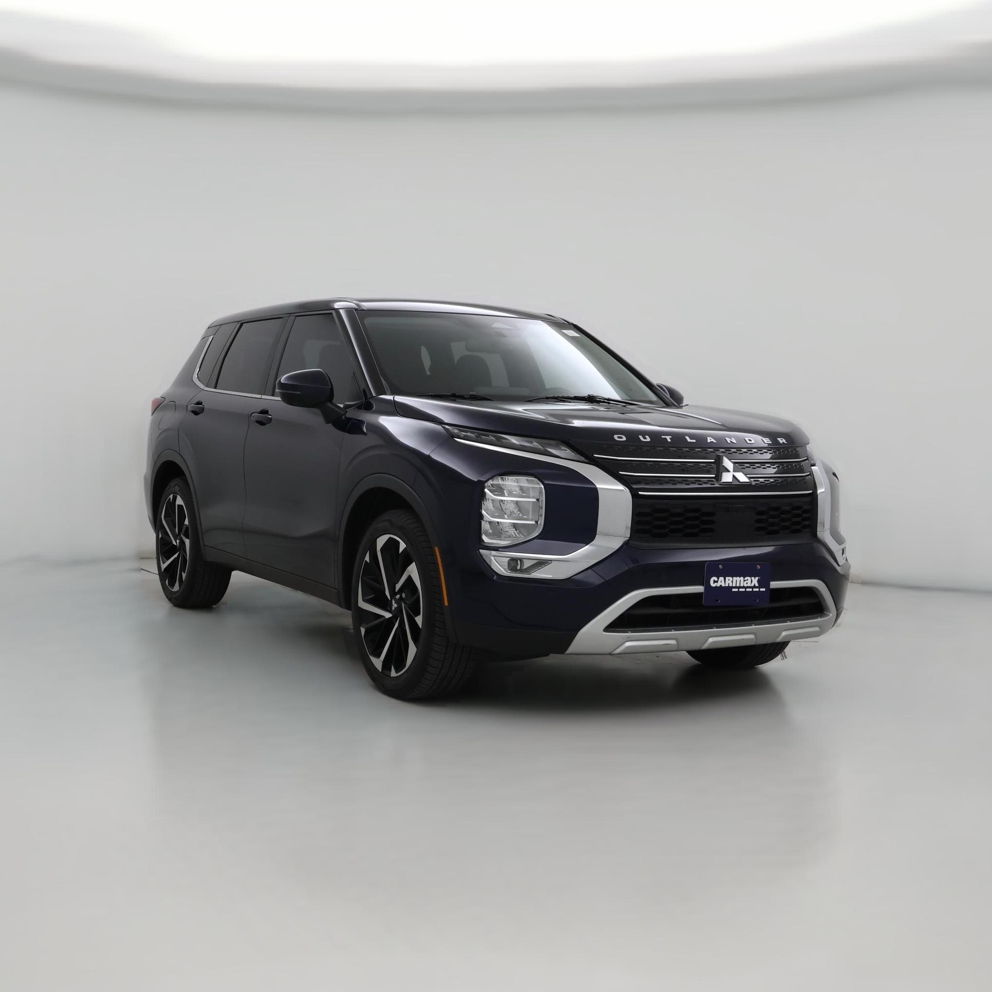 Thumbnail: 2024 Mitsubishi Outlander - 1