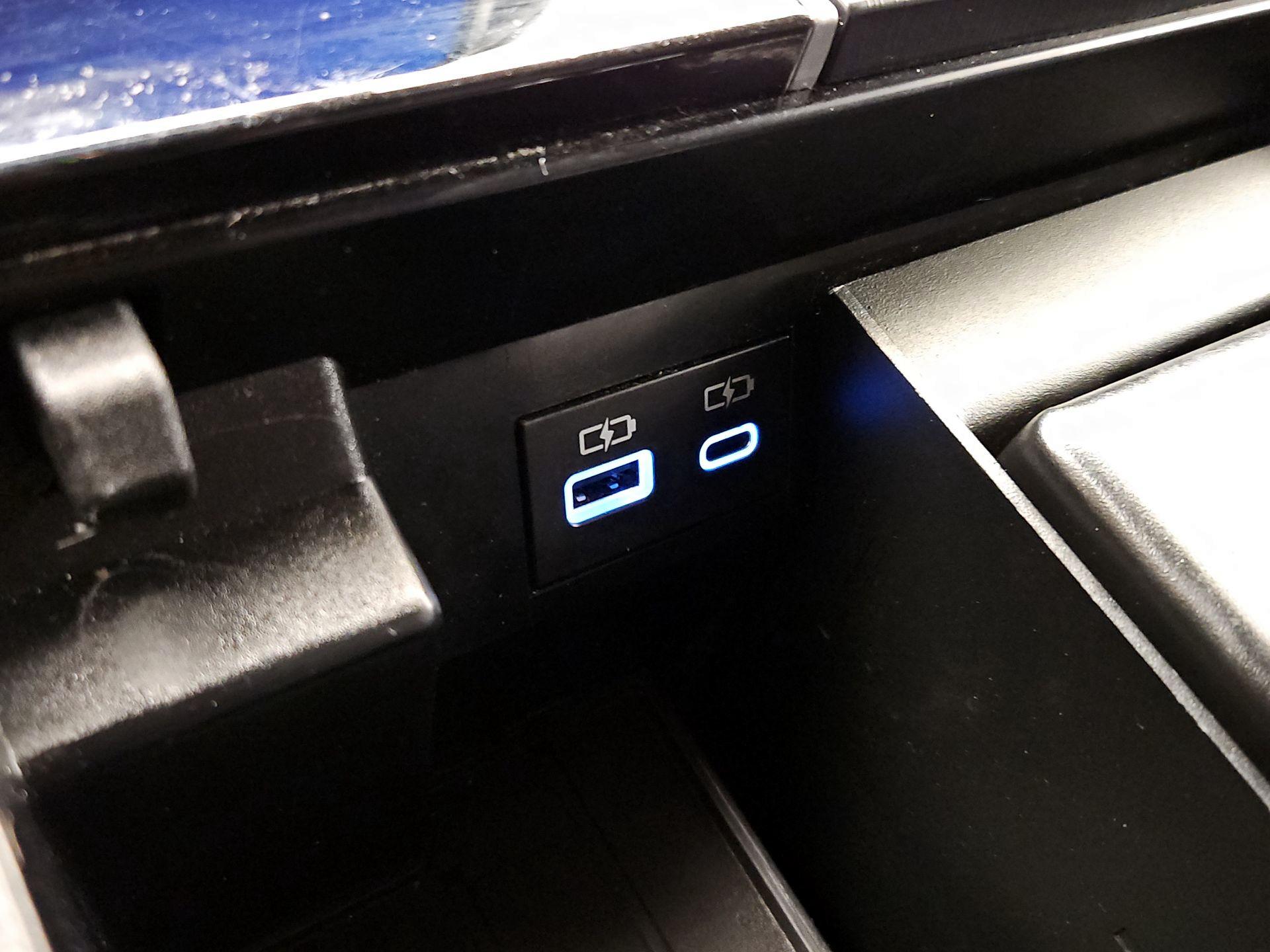 Thumbnail: 2024 Toyota Tundra - 18