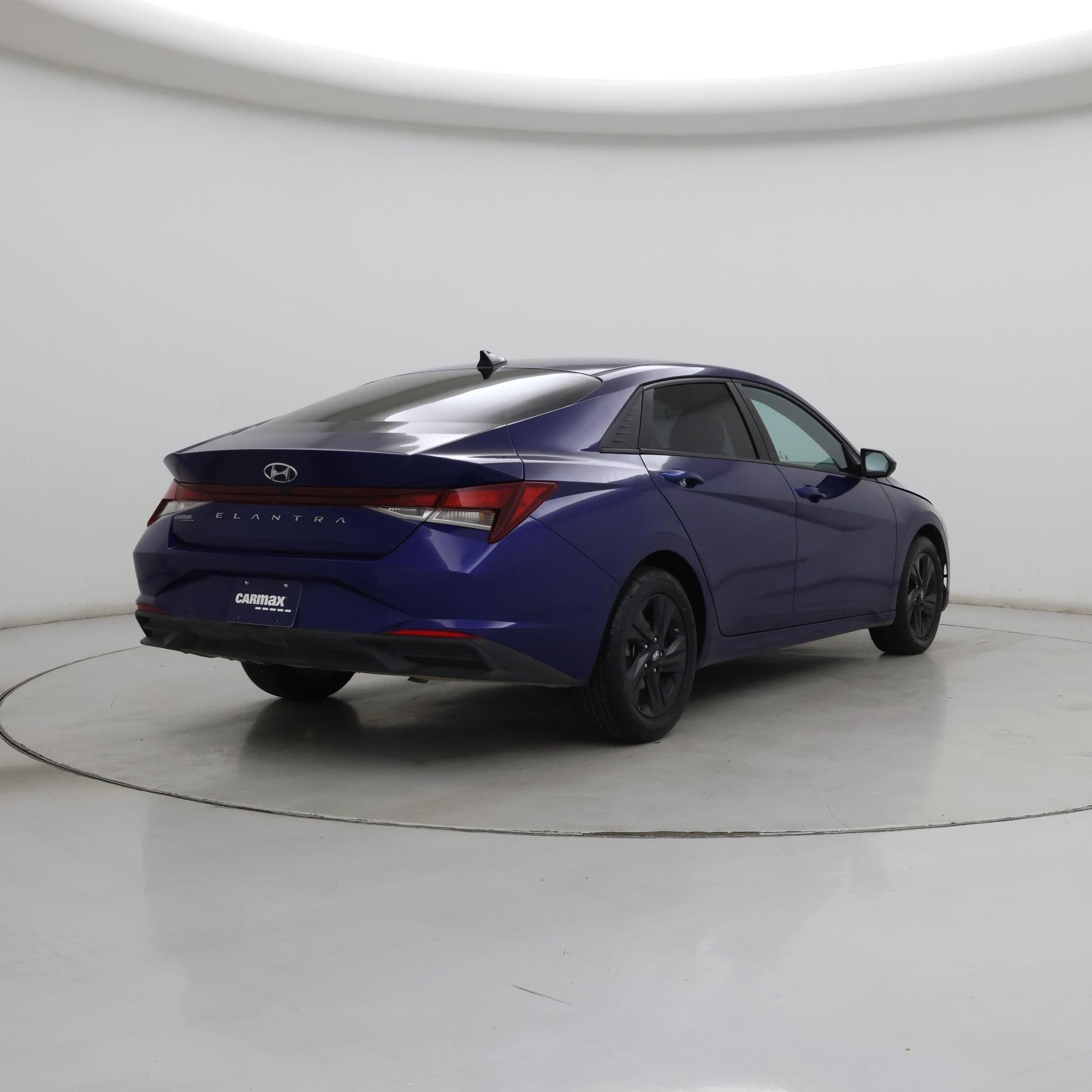 Thumbnail: 2021 Hyundai Elantra - 8