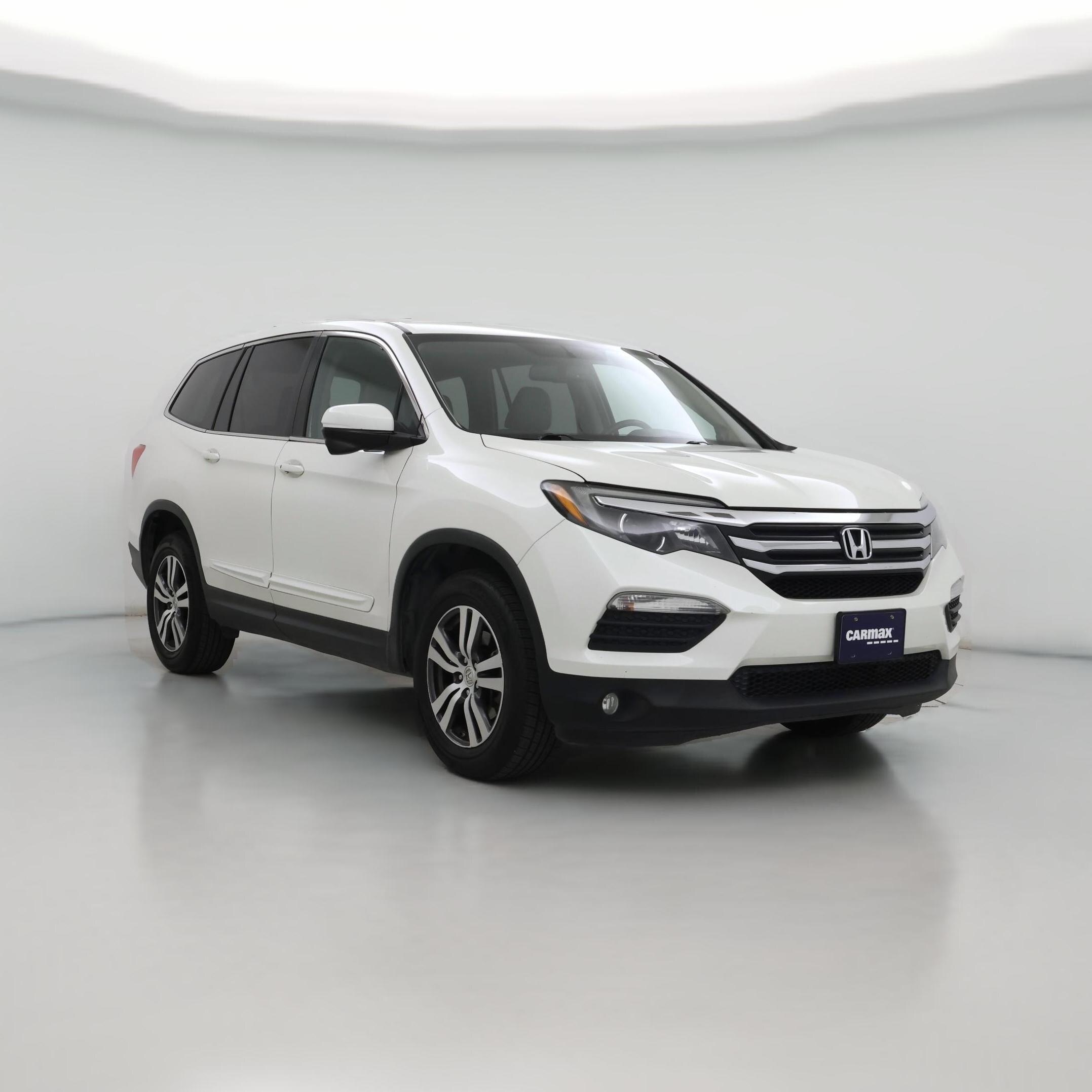 Thumbnail: 2017 Honda Pilot - 1
