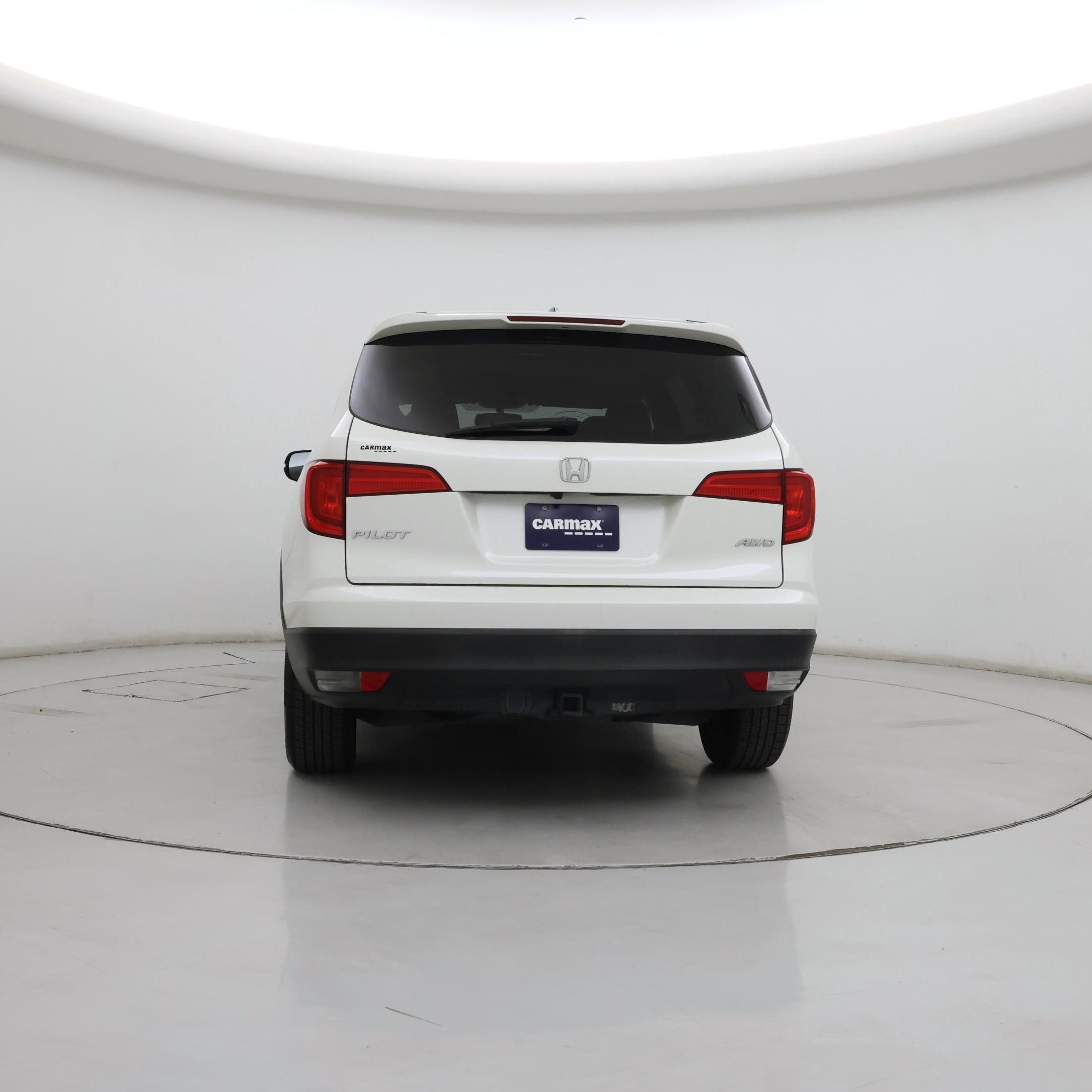 Thumbnail: 2017 Honda Pilot - 6