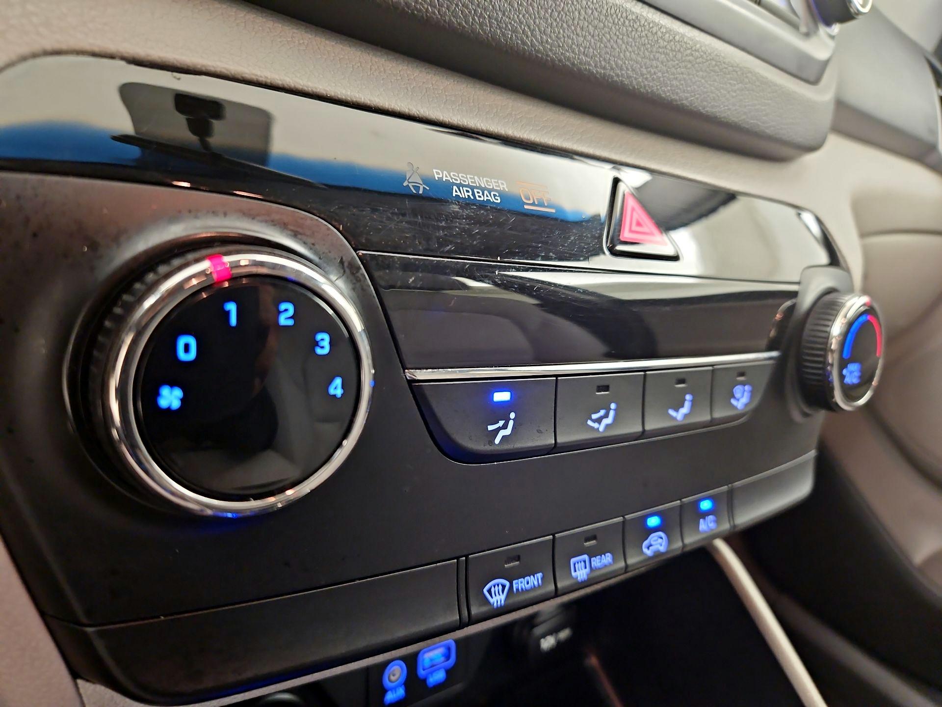 Thumbnail: 2018 Hyundai Tucson - 16