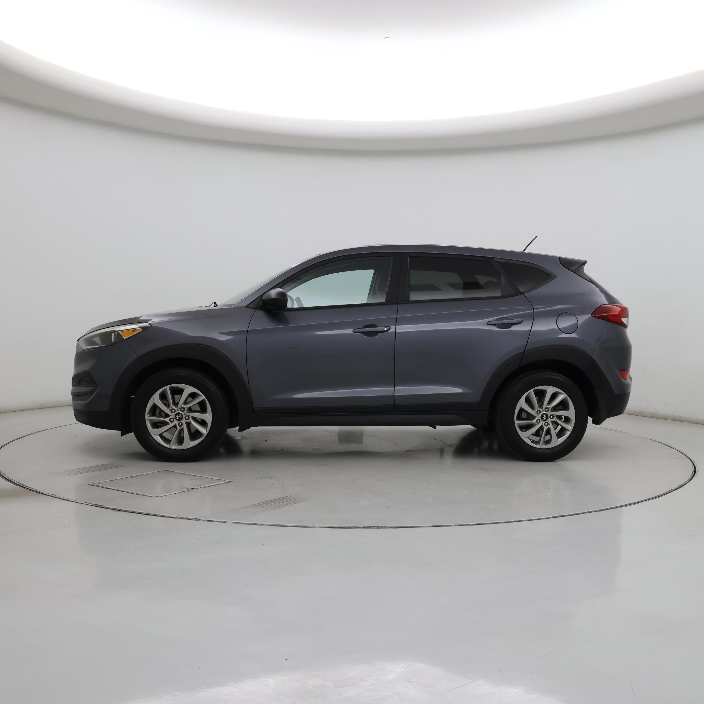 Thumbnail: 2018 Hyundai Tucson - 3