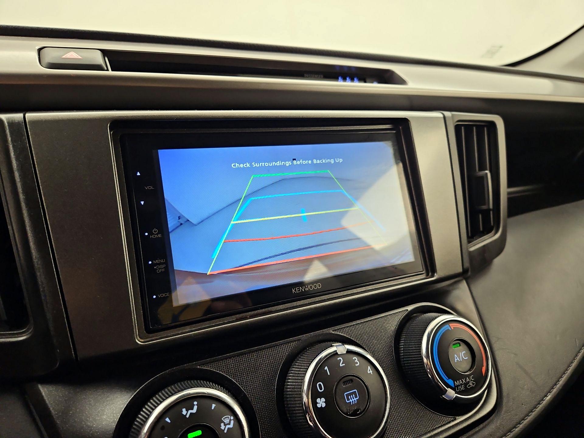 Thumbnail: 2017 Toyota RAV4 - 14