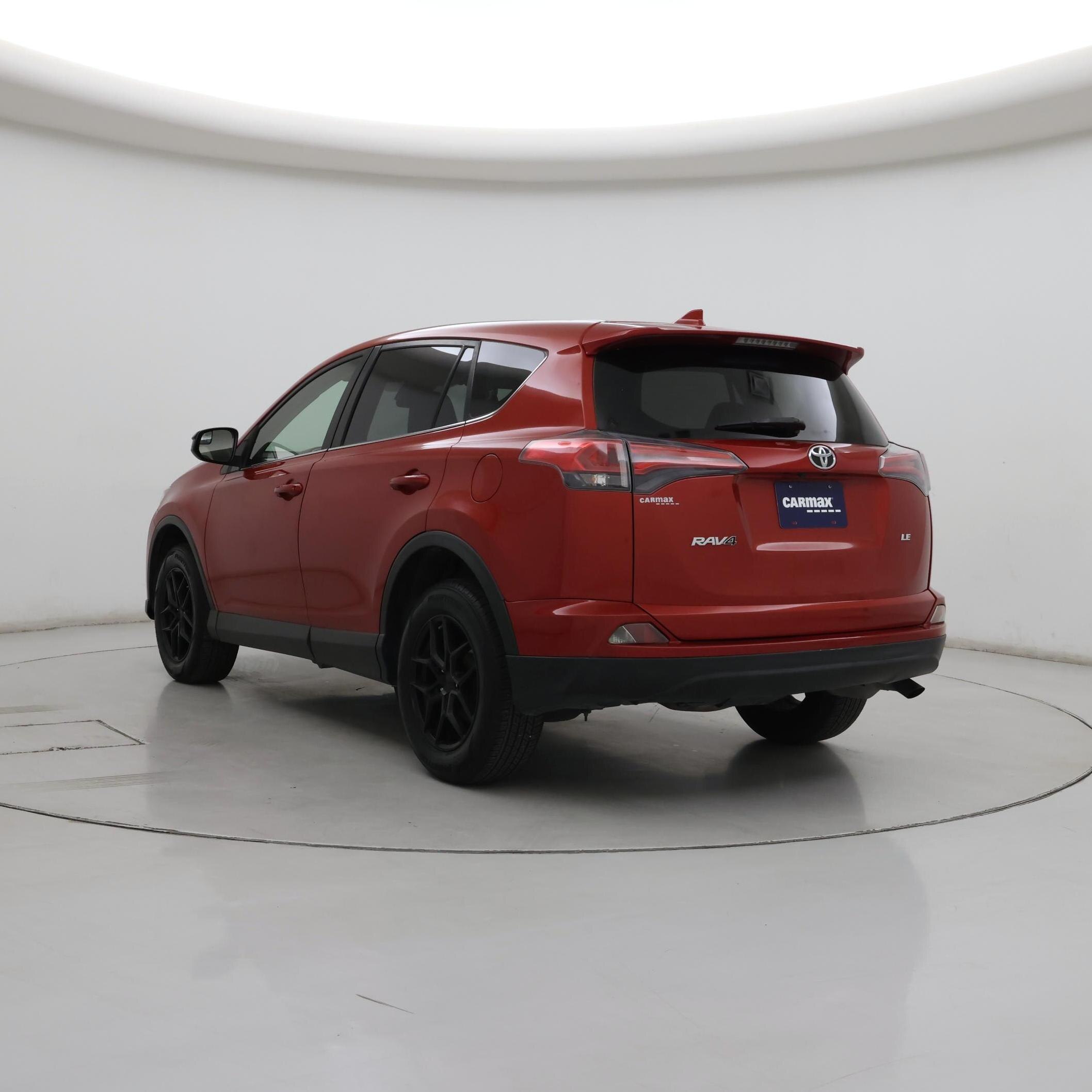 Thumbnail: 2017 Toyota RAV4 - 2