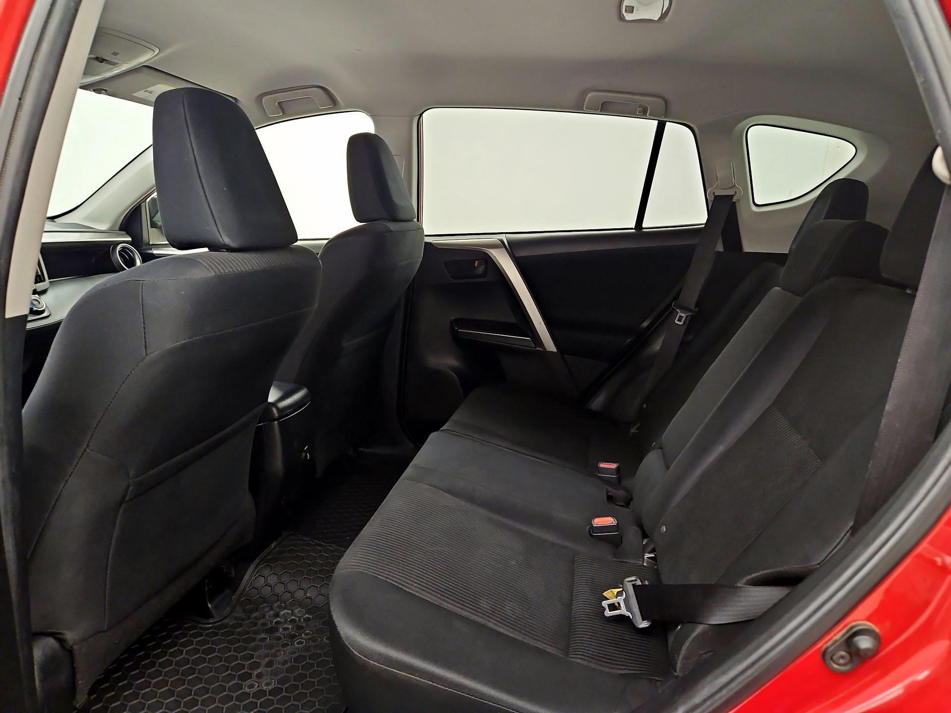 Thumbnail: 2017 Toyota RAV4 - 19