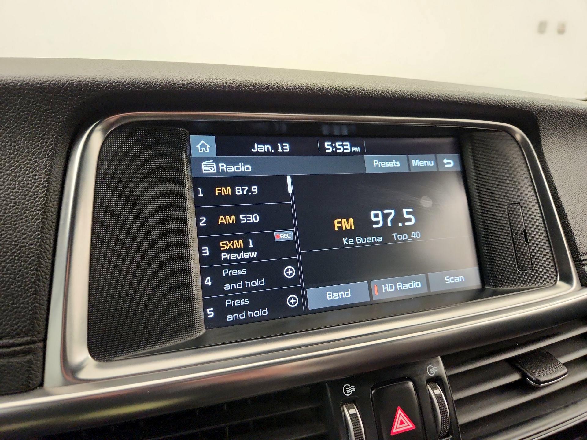 Thumbnail: 2018 Kia Optima - 16