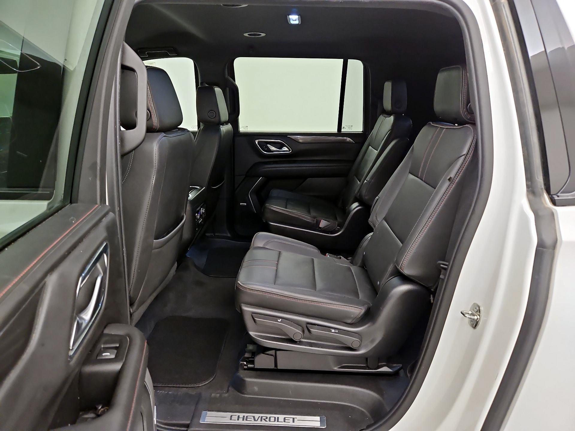 Thumbnail: 2022 Chevrolet Suburban - 19