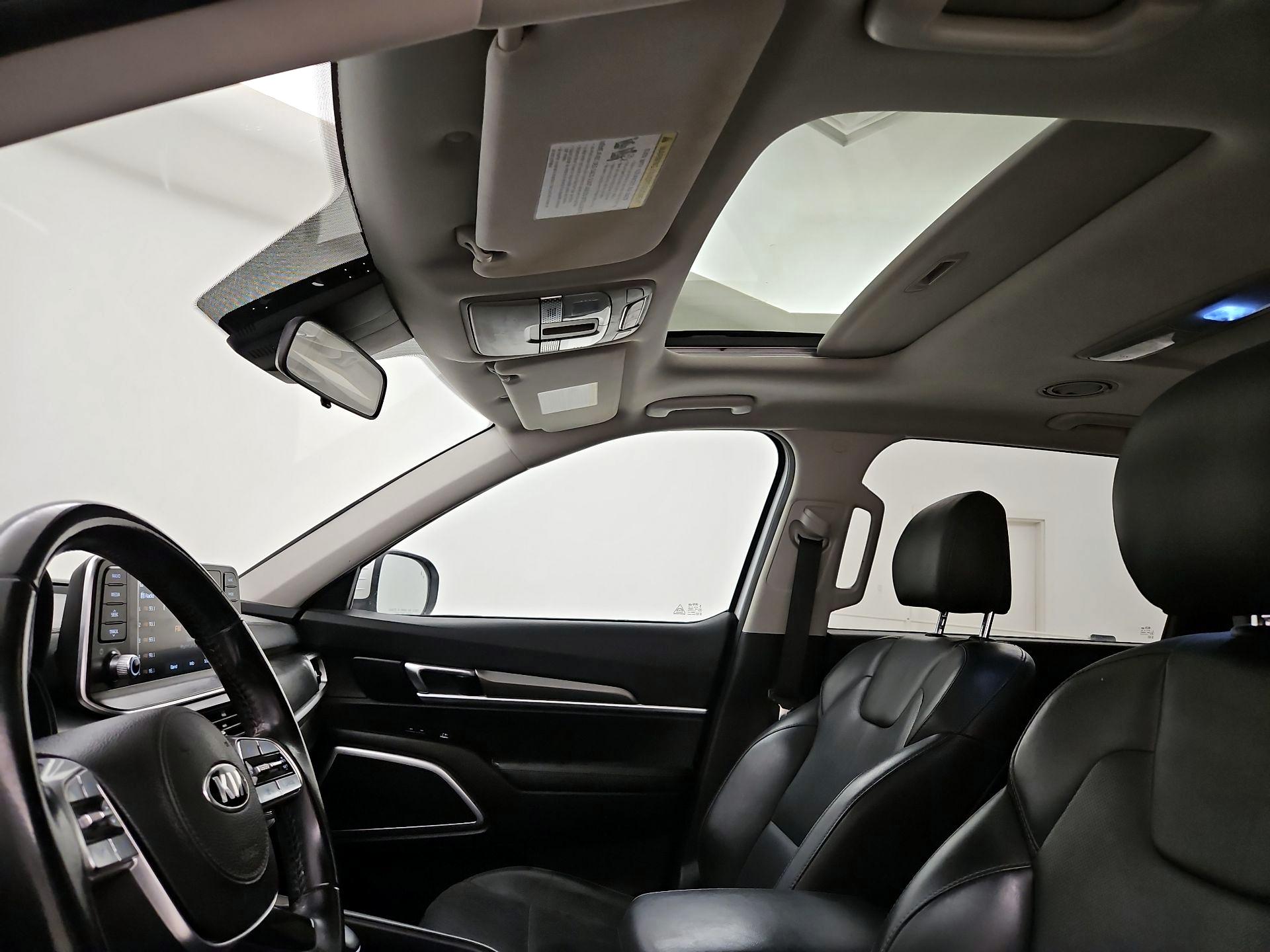 Thumbnail: 2020 Kia Telluride - 19