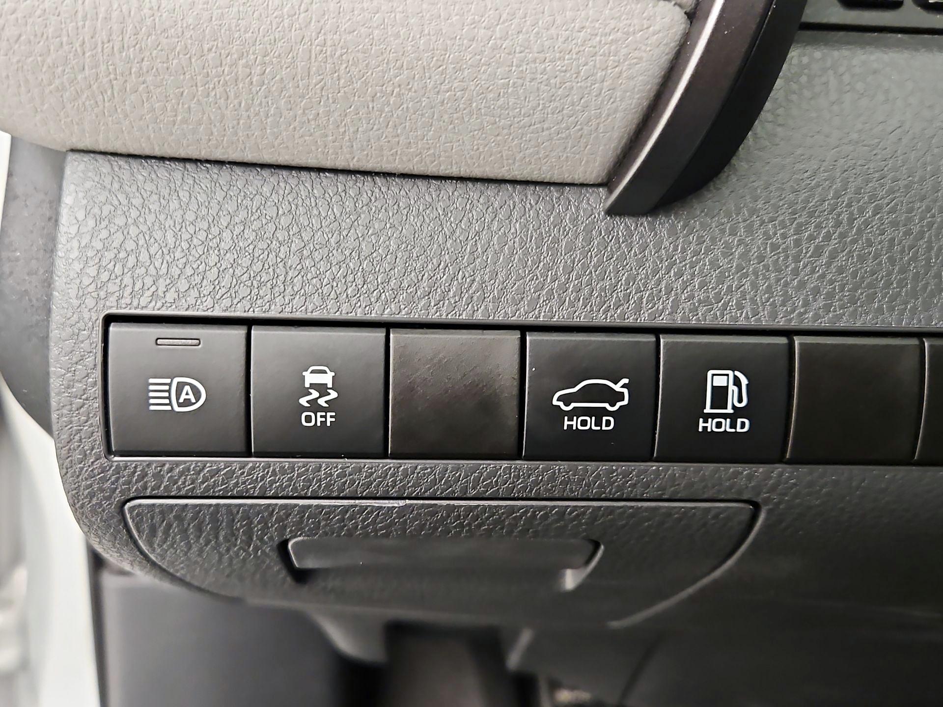 Thumbnail: 2023 Toyota Camry - 13