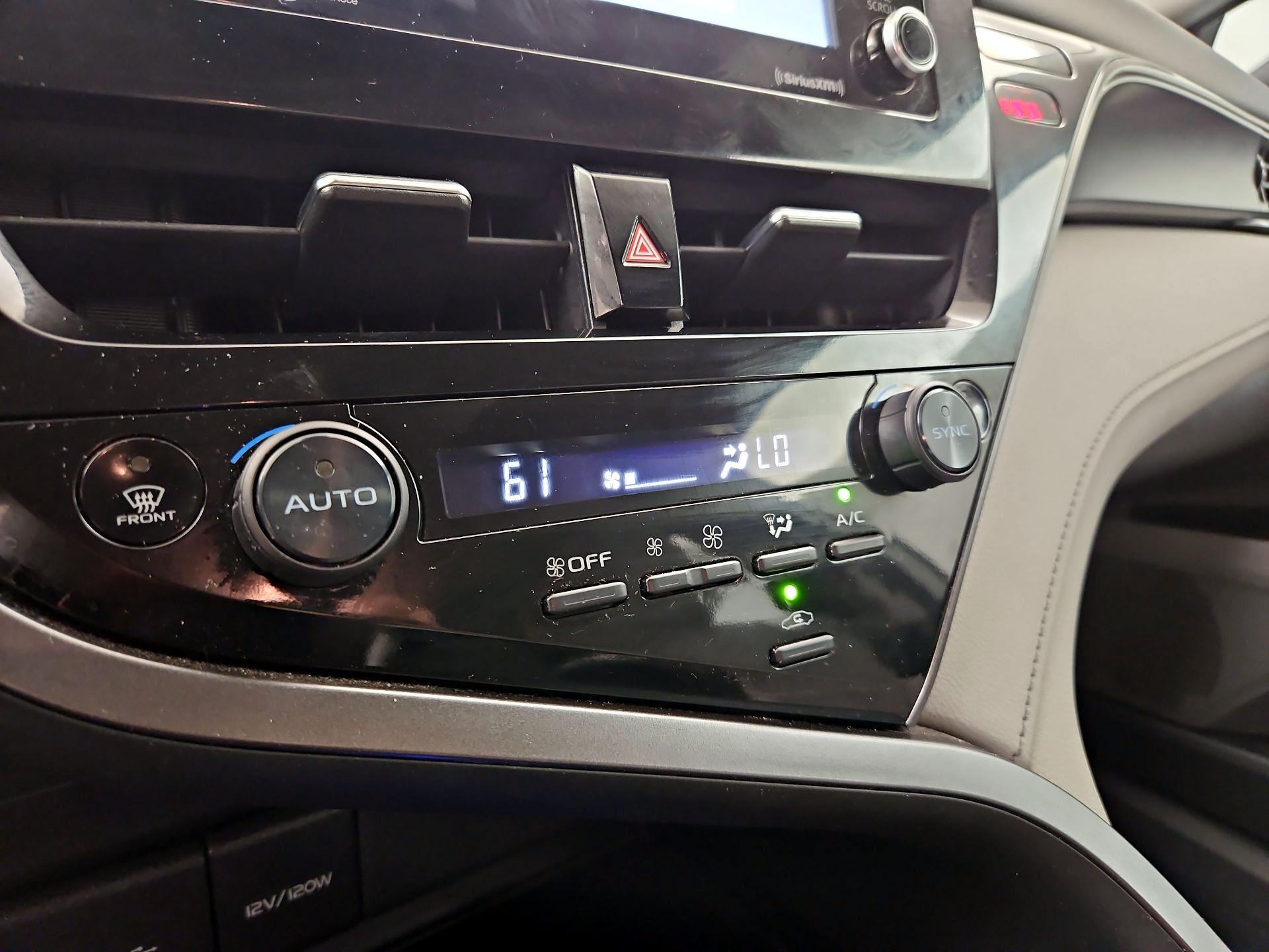 Thumbnail: 2023 Toyota Camry - 16