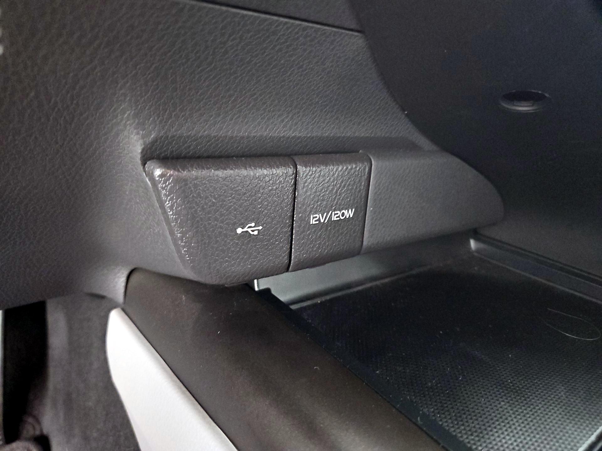 Thumbnail: 2023 Toyota Camry - 18