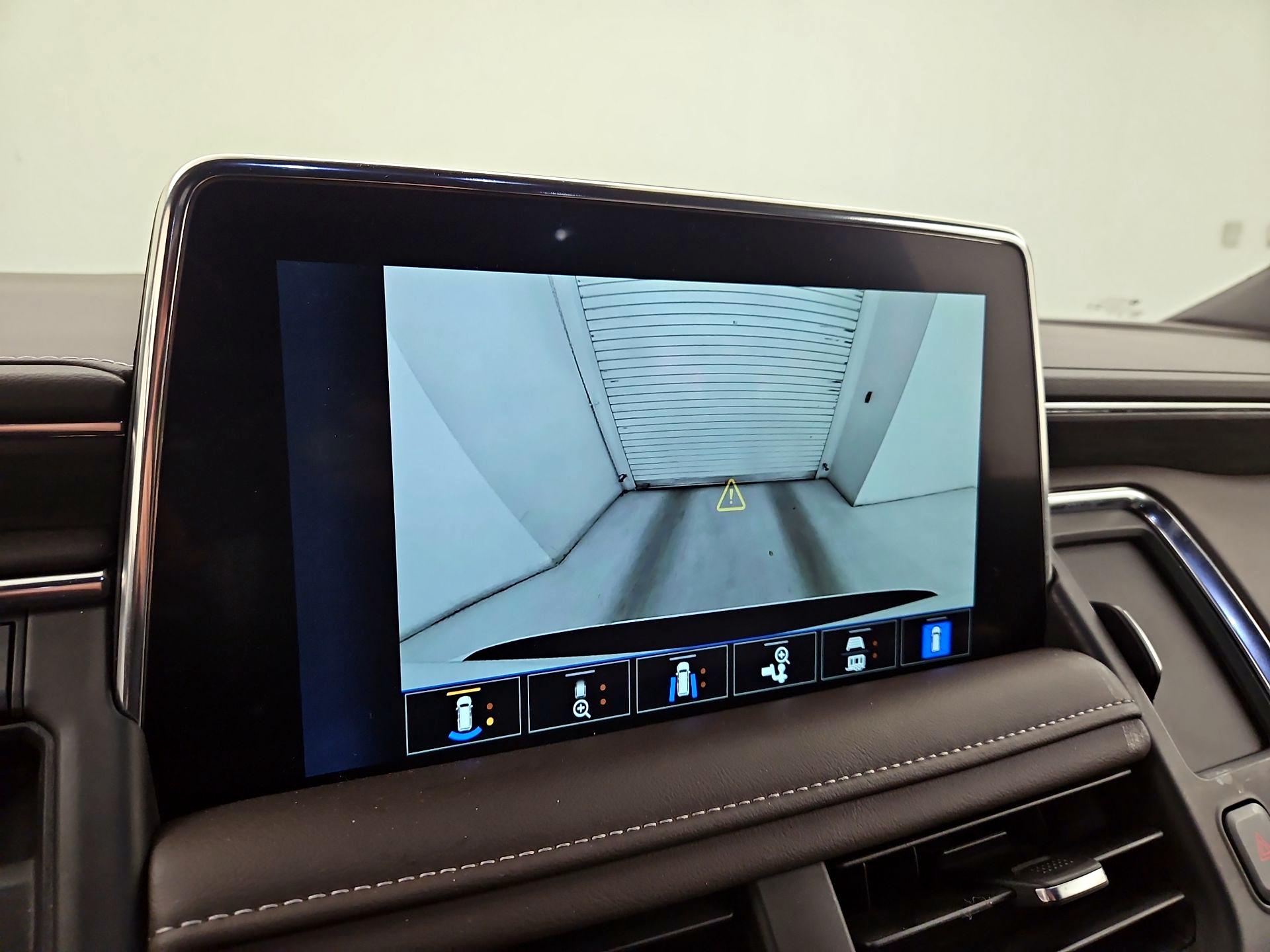 Thumbnail: 2024 Chevrolet Suburban - 15