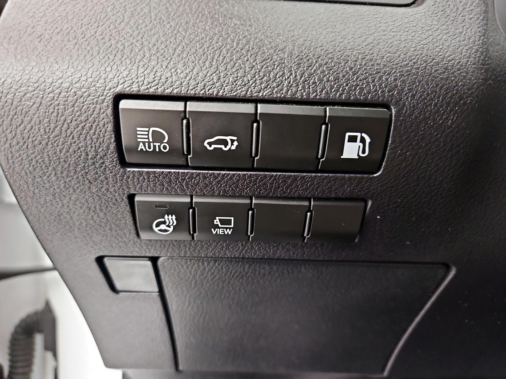 Thumbnail: 2022 Lexus RX - 13