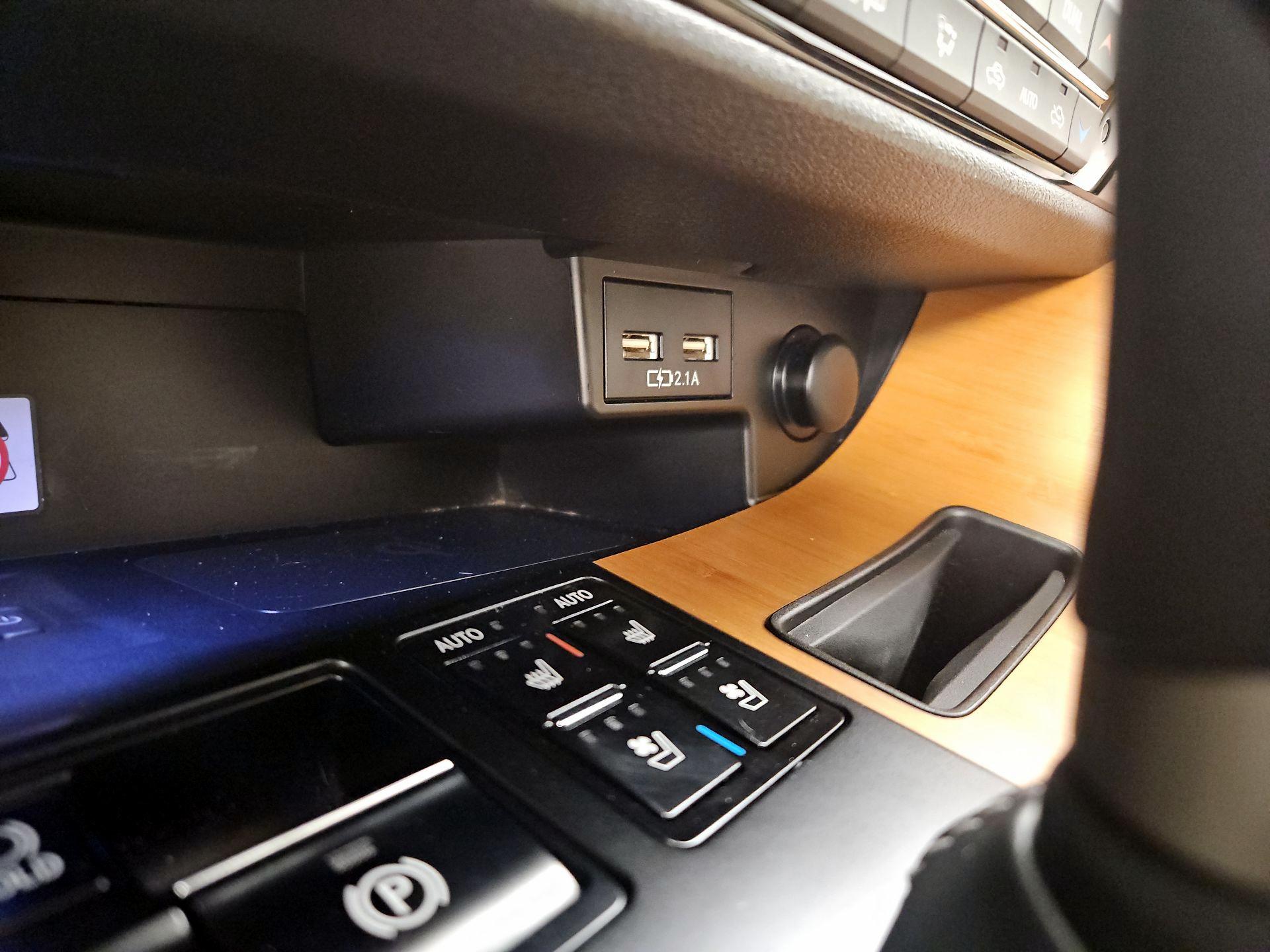 Thumbnail: 2022 Lexus RX - 19