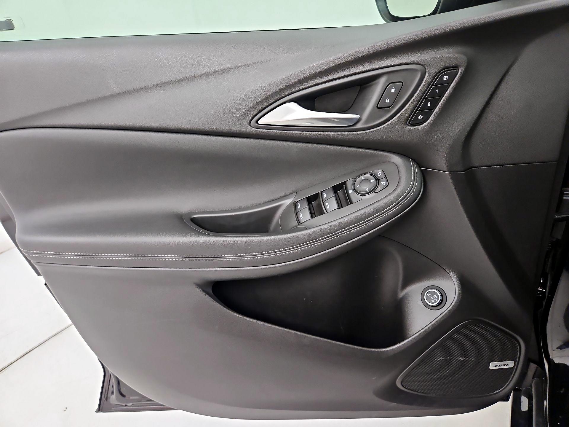 Thumbnail: 2020 Buick Encore GX - 12