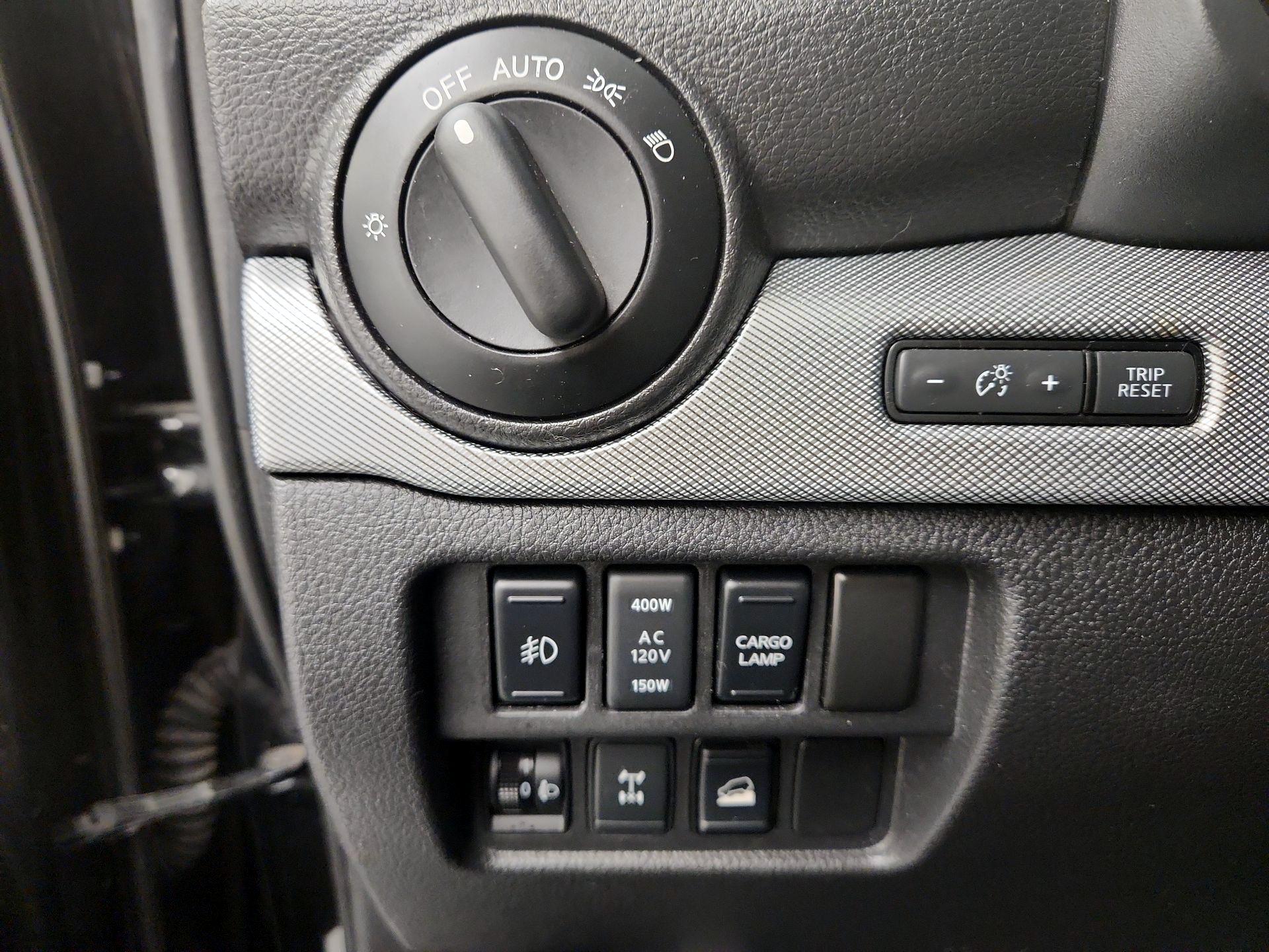 Thumbnail: 2019 Nissan Titan - 13