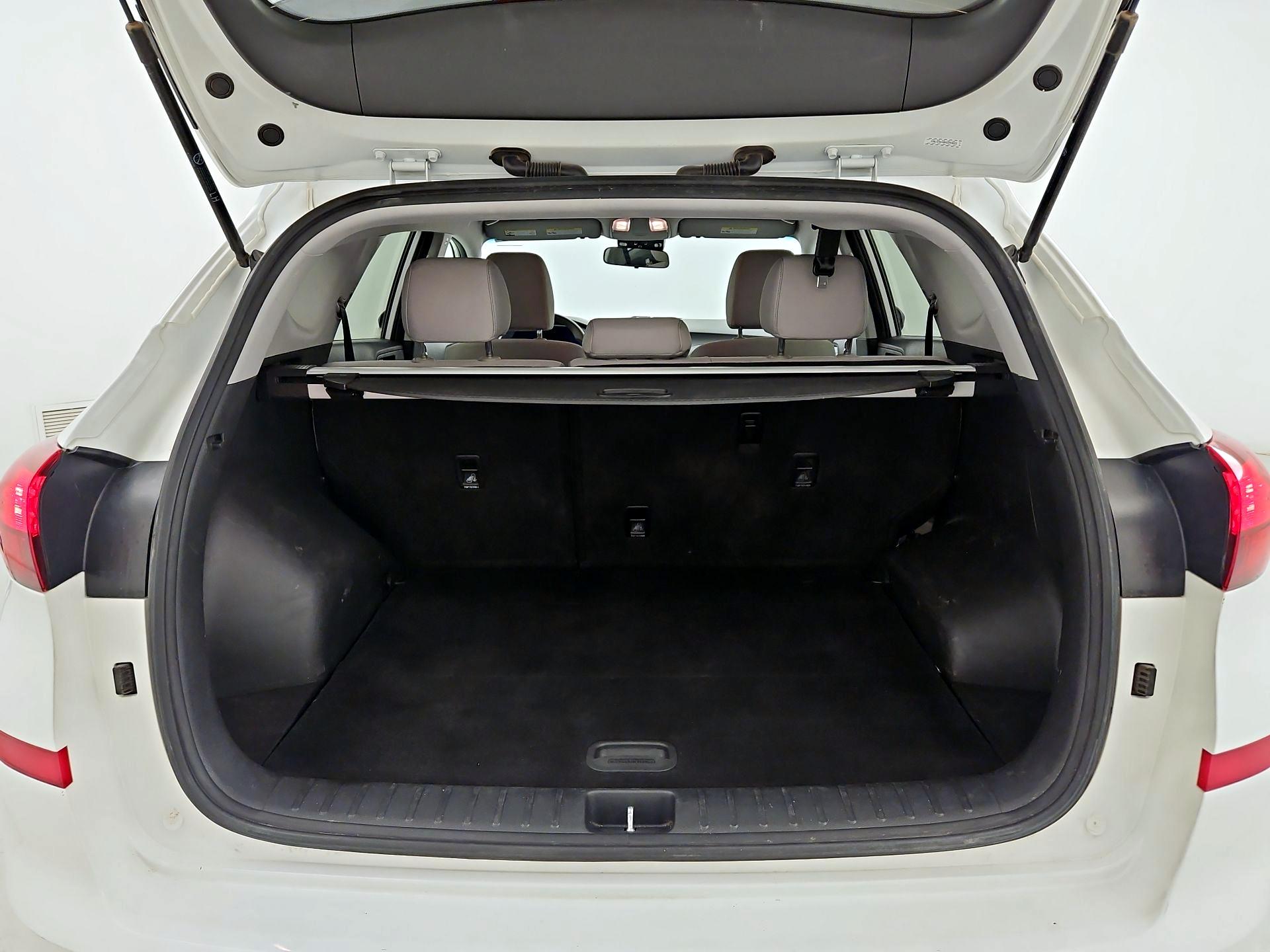 Thumbnail: 2021 Hyundai Tucson - 20