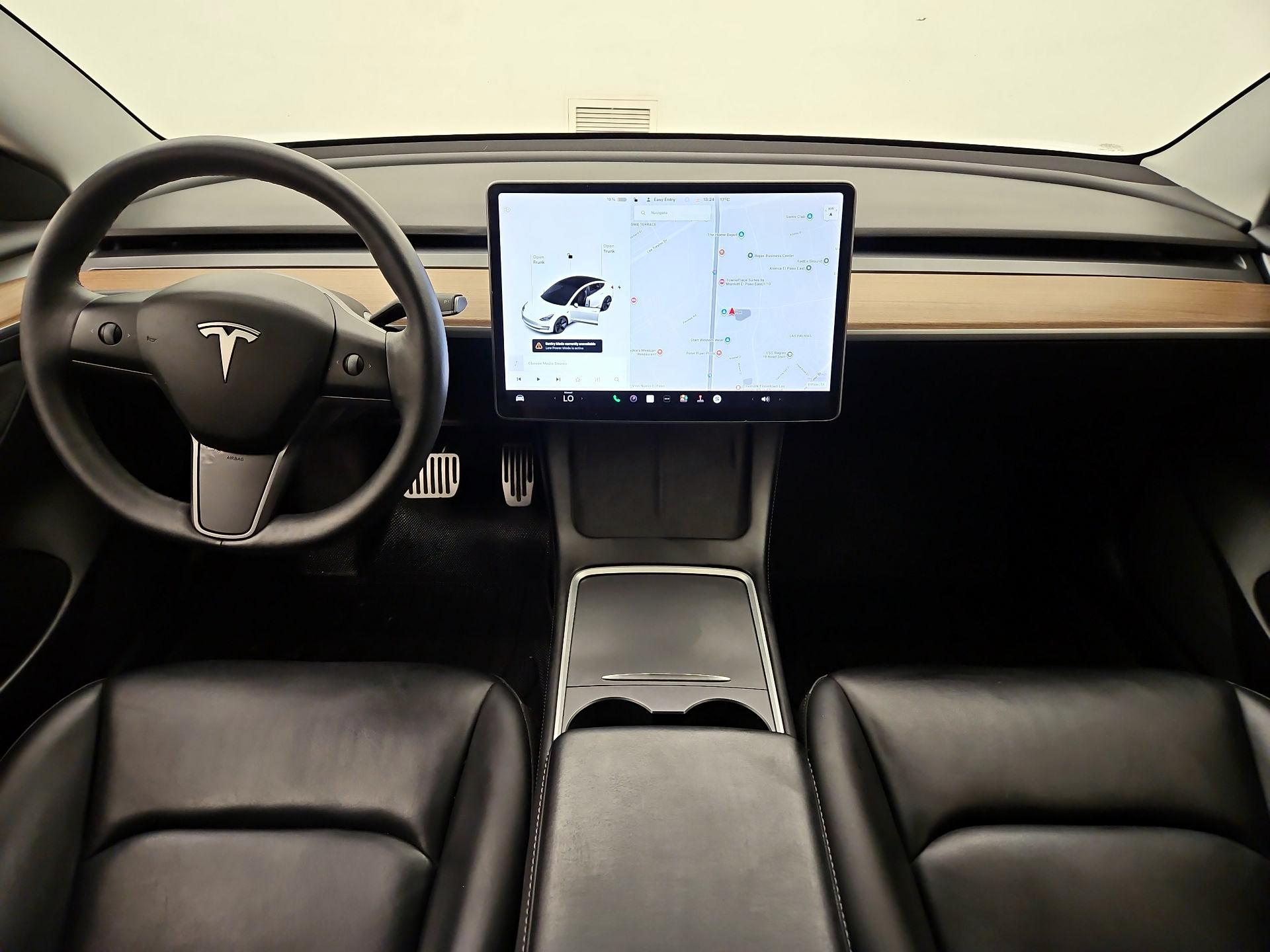 Thumbnail: 2021 Tesla Model 3 - 9