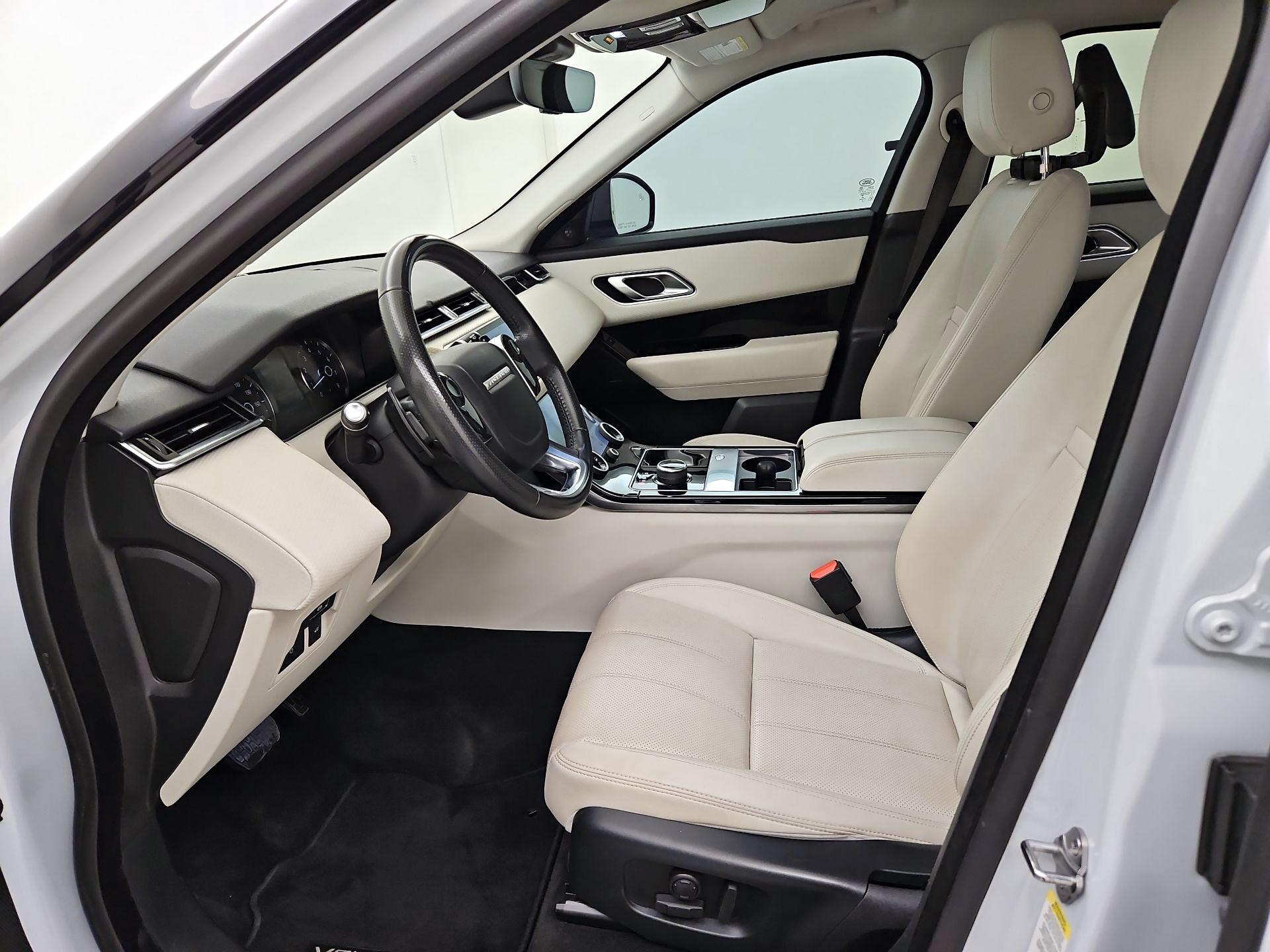 Thumbnail: 2020 Land Rover Range Rover Velar - 11