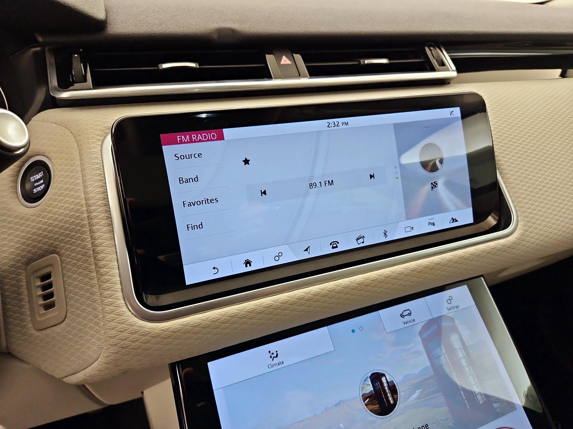 Thumbnail: 2020 Land Rover Range Rover Velar - 16