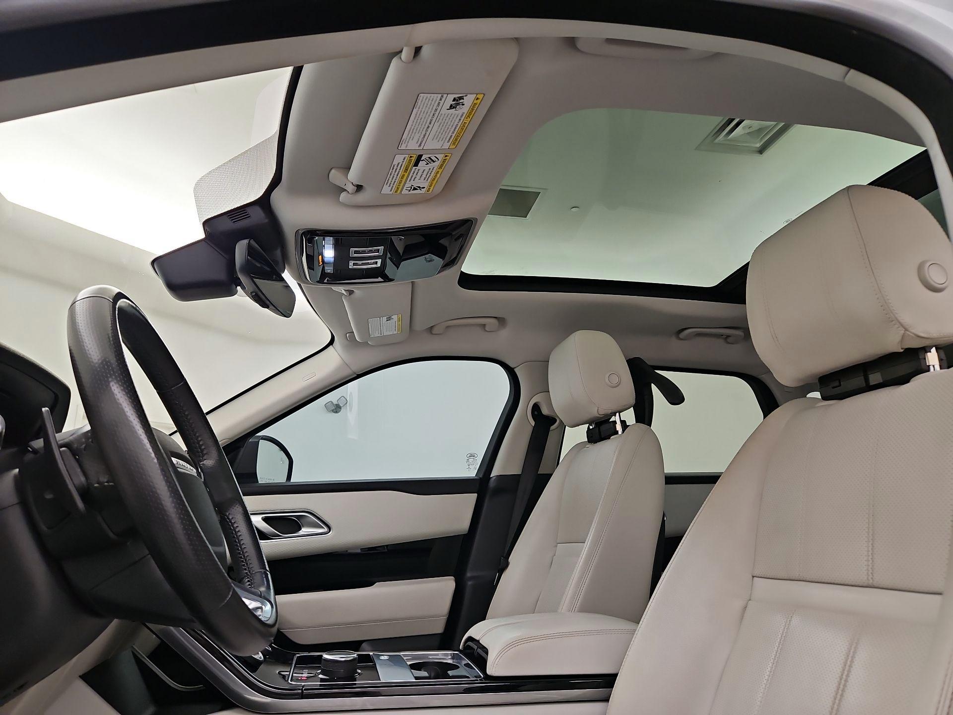 Thumbnail: 2020 Land Rover Range Rover Velar - 20