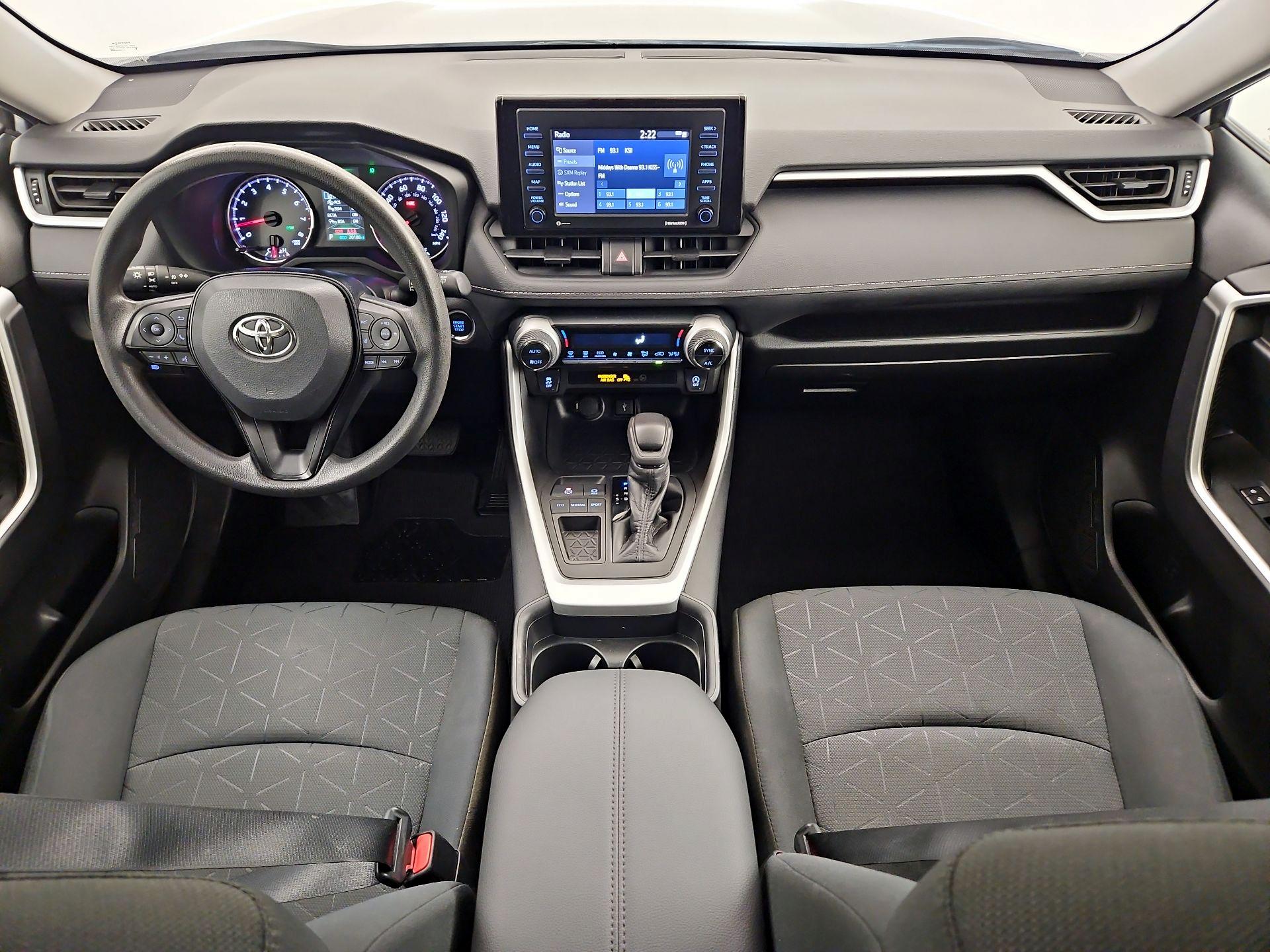 Thumbnail: 2021 Toyota RAV4 - 9