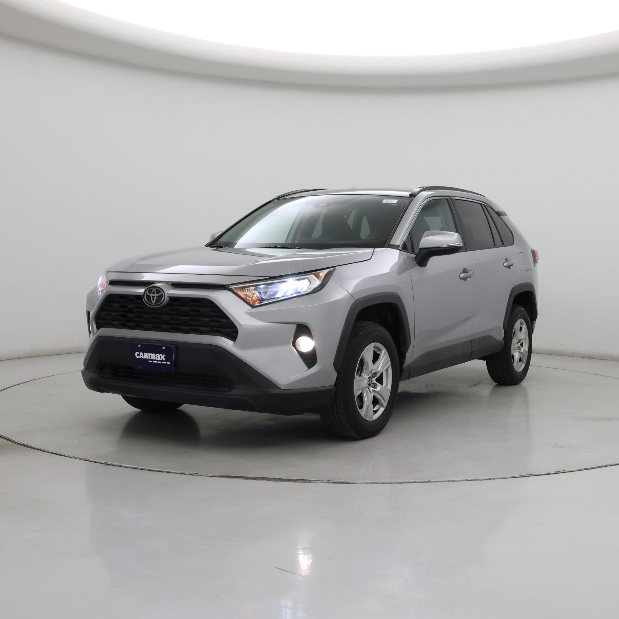 Thumbnail: 2021 Toyota RAV4 - 4