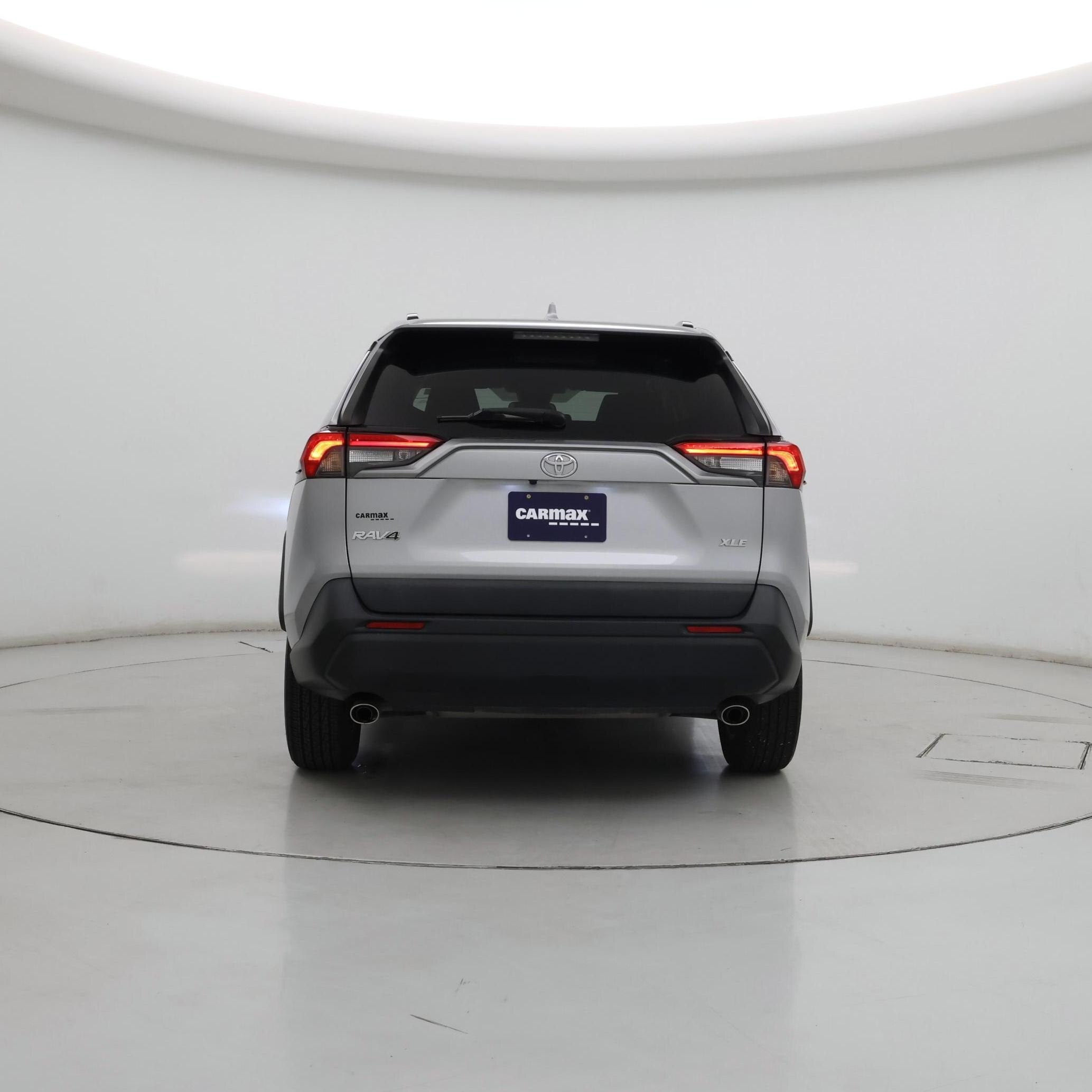 Thumbnail: 2021 Toyota RAV4 - 6