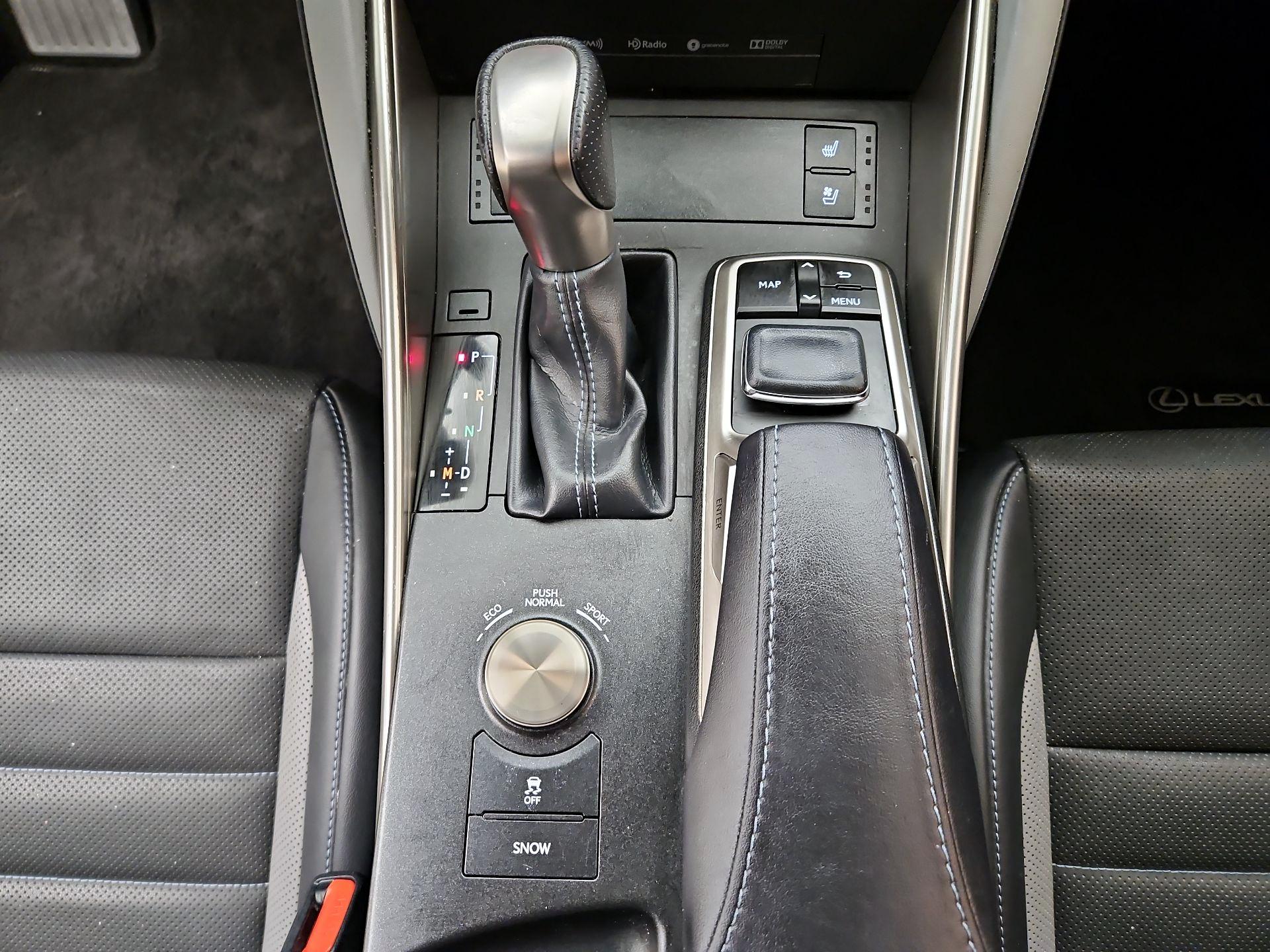 Thumbnail: 2020 Lexus IS - 18