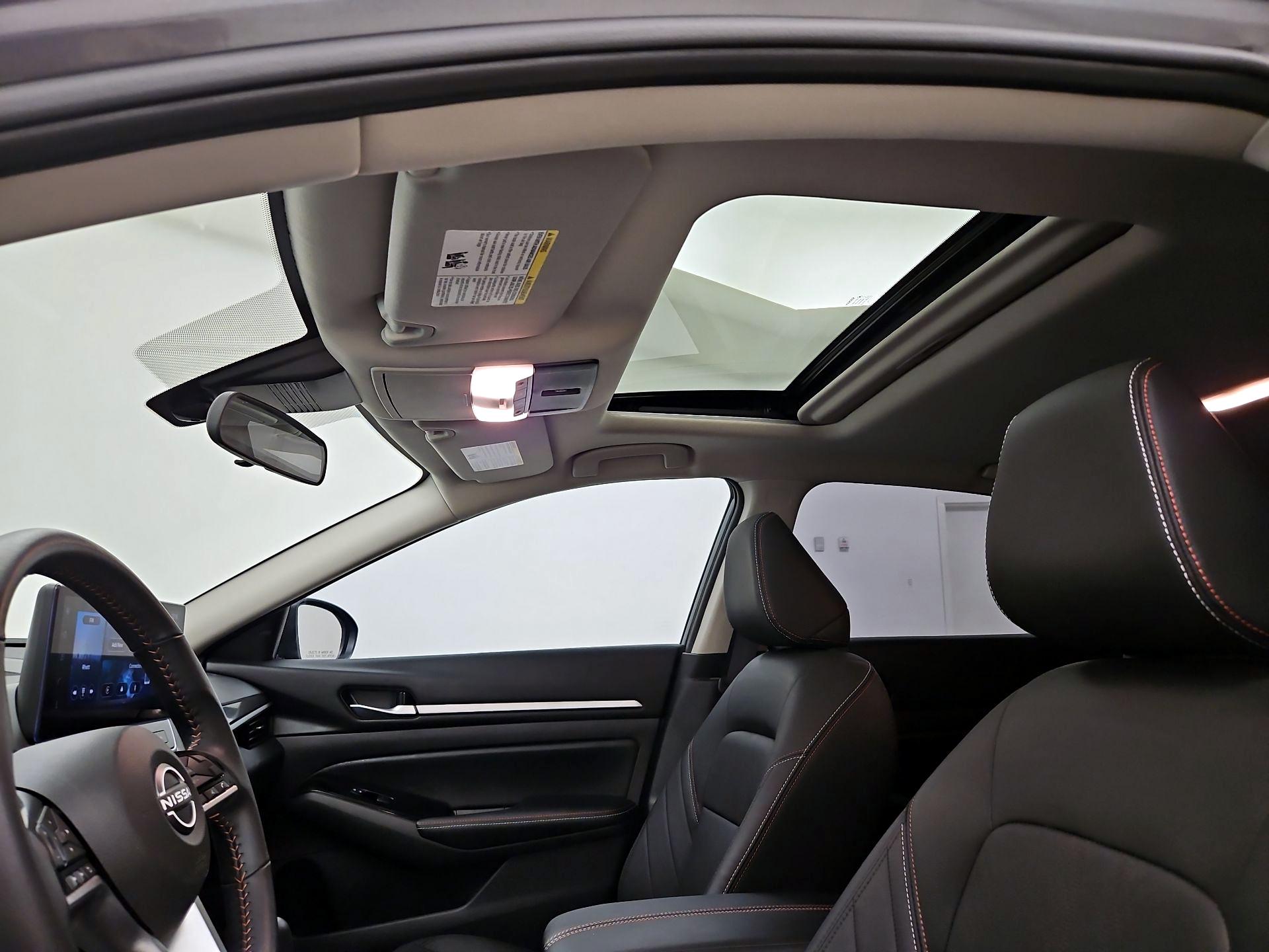 Thumbnail: 2025 Nissan Altima - 19