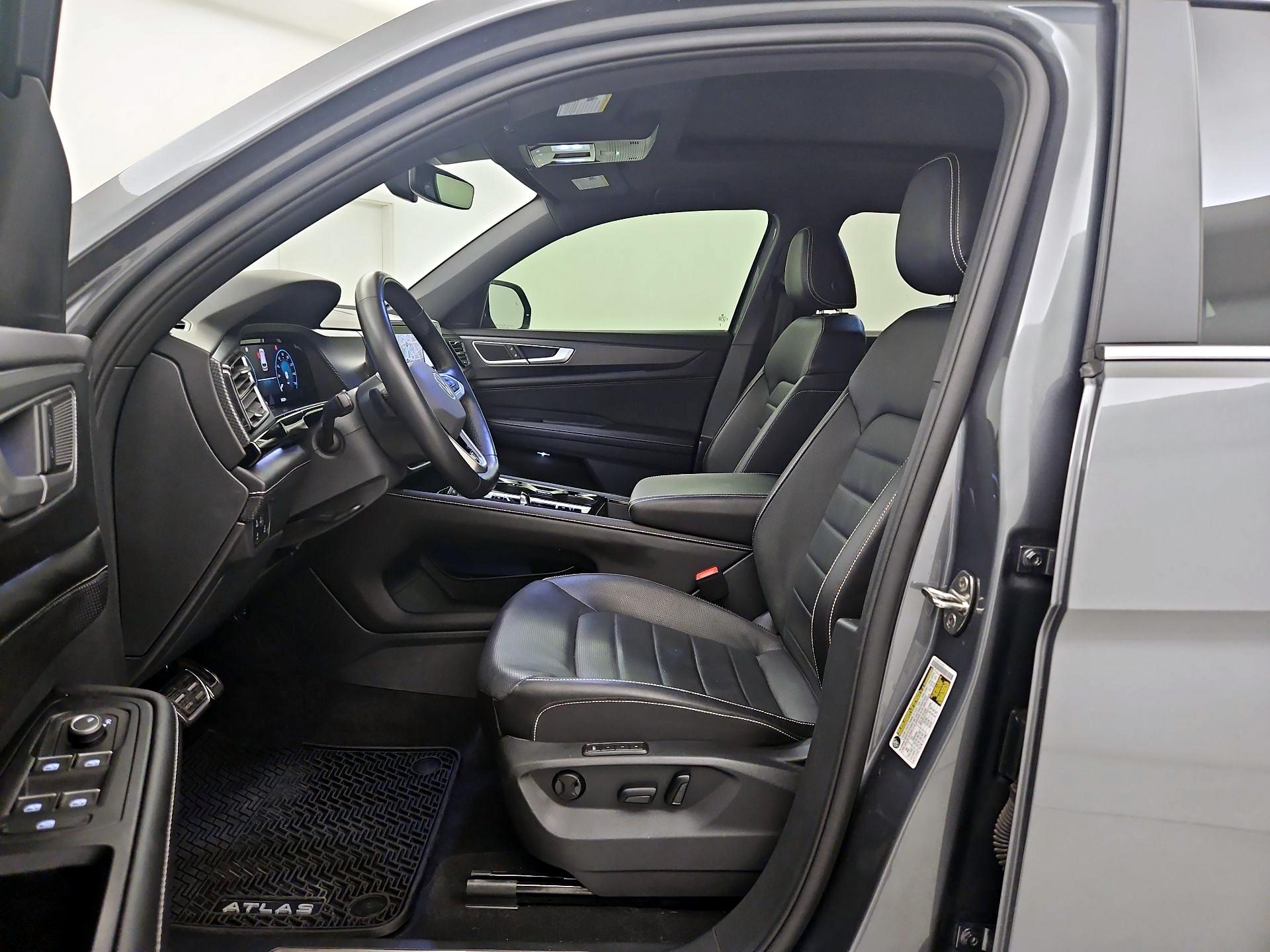 Thumbnail: 2024 Volkswagen Atlas - 11