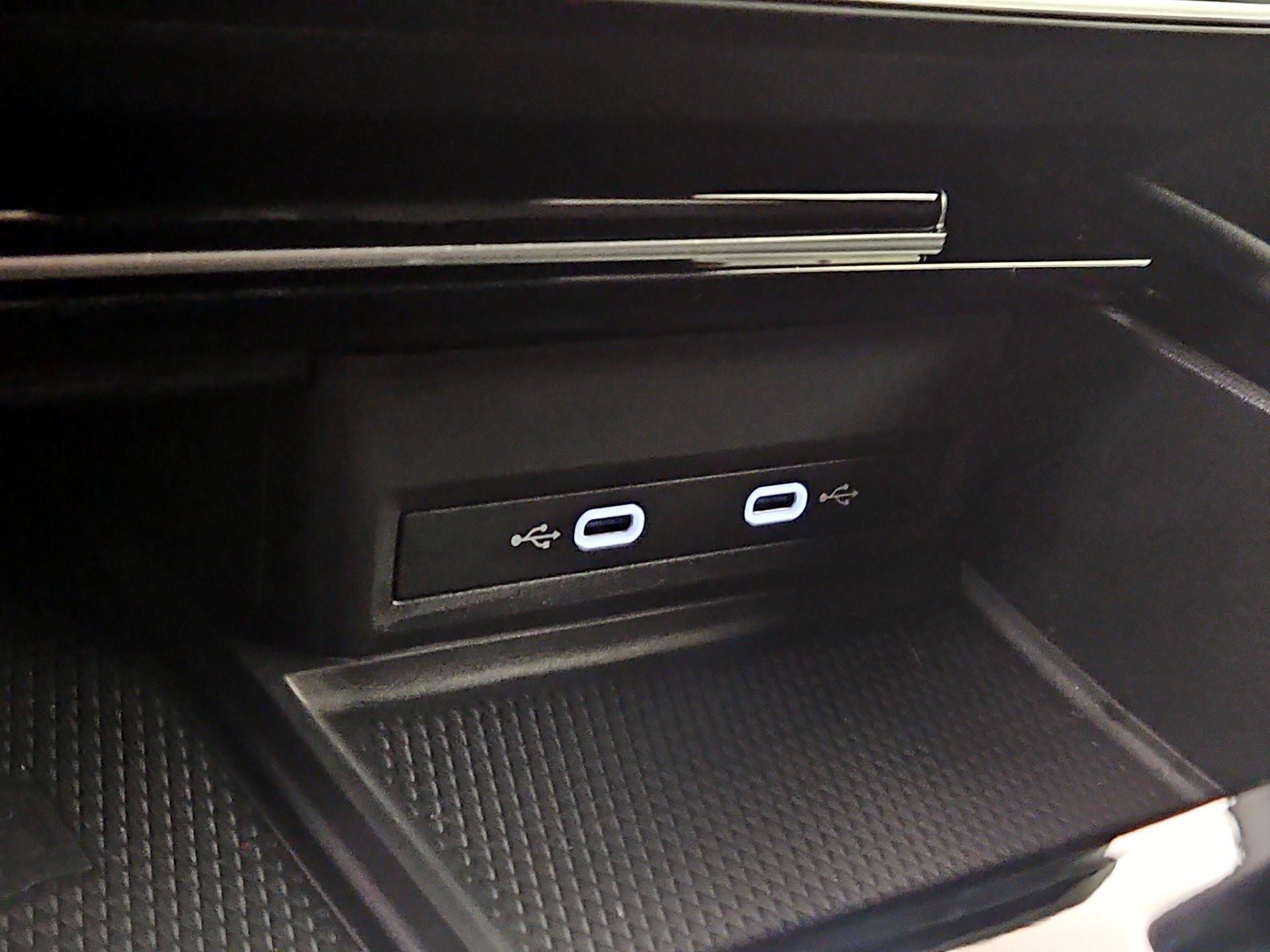 Thumbnail: 2024 Volkswagen Atlas - 19