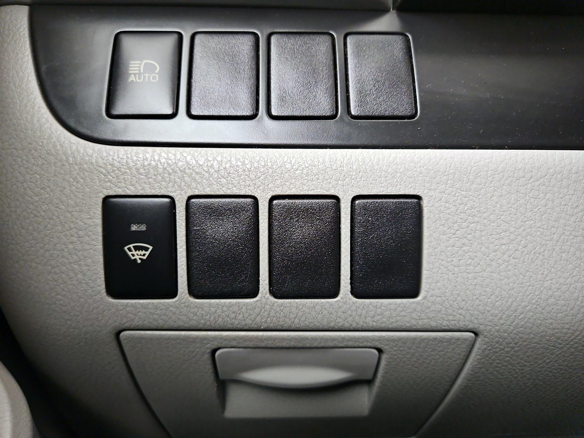 Thumbnail: 2018 Toyota Highlander - 13