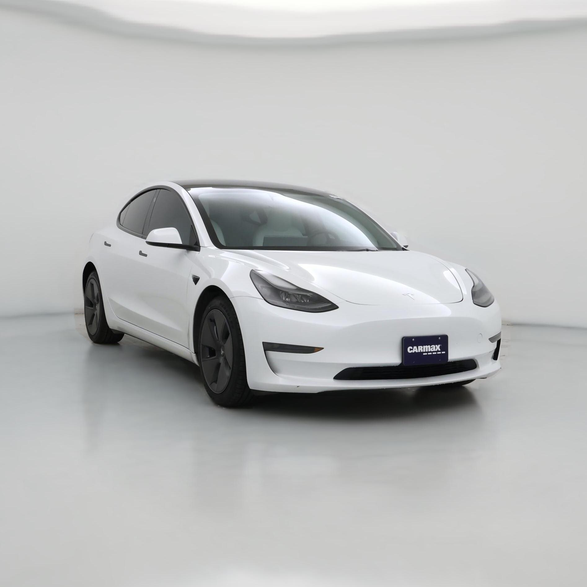 Thumbnail: 2023 Tesla Model 3 - 1