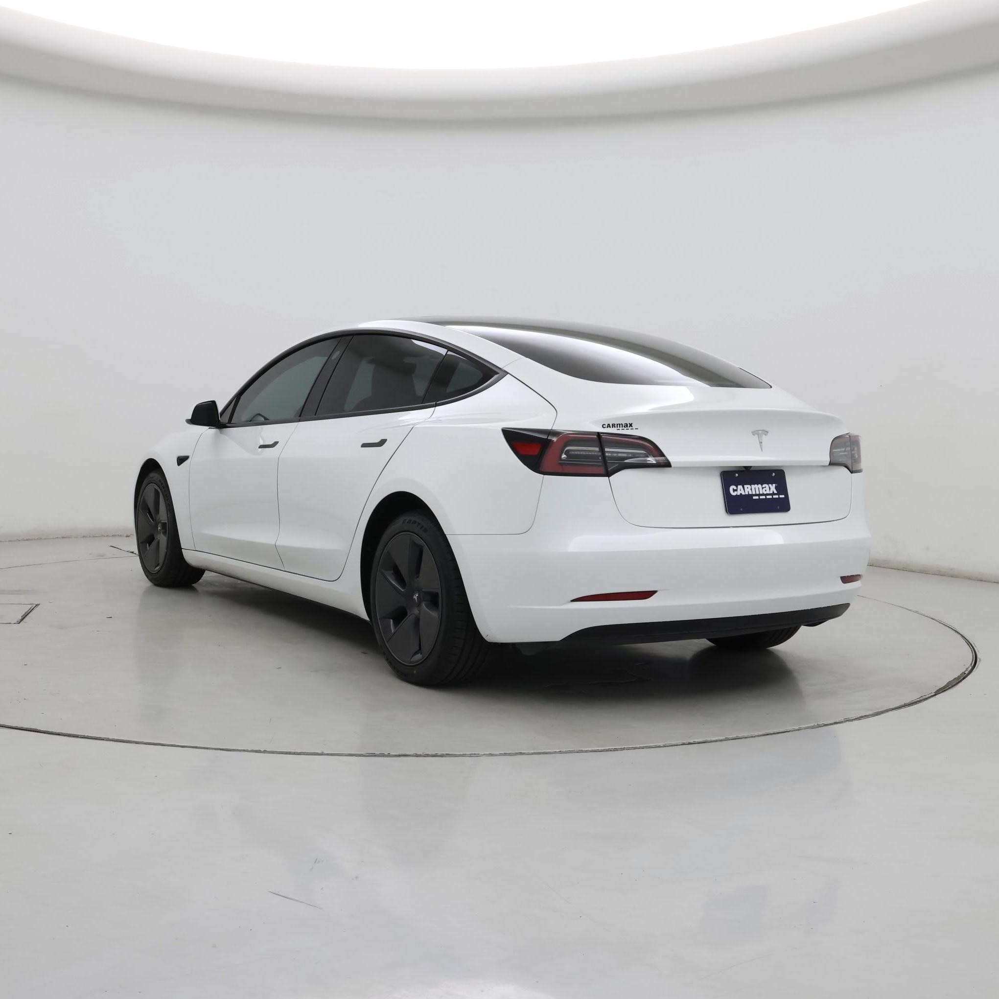 Thumbnail: 2023 Tesla Model 3 - 2