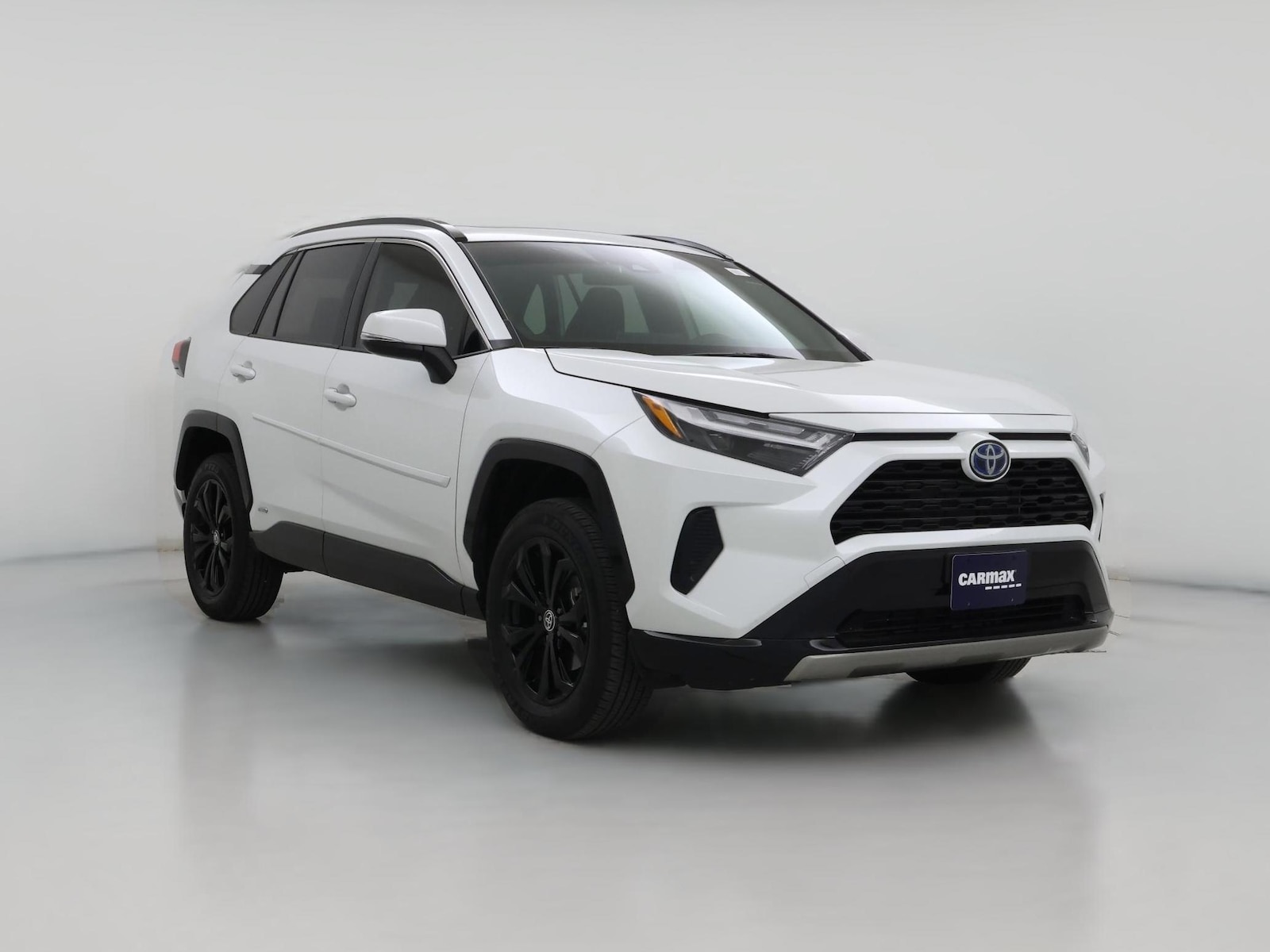 2023 Toyota RAV4 SE