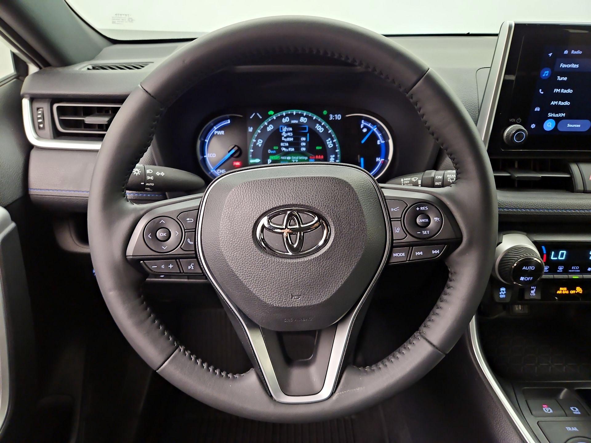 Thumbnail: 2023 Toyota RAV4 - 10