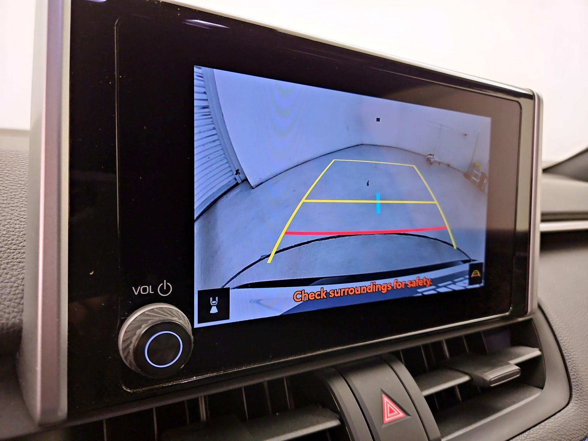 Thumbnail: 2023 Toyota RAV4 - 14